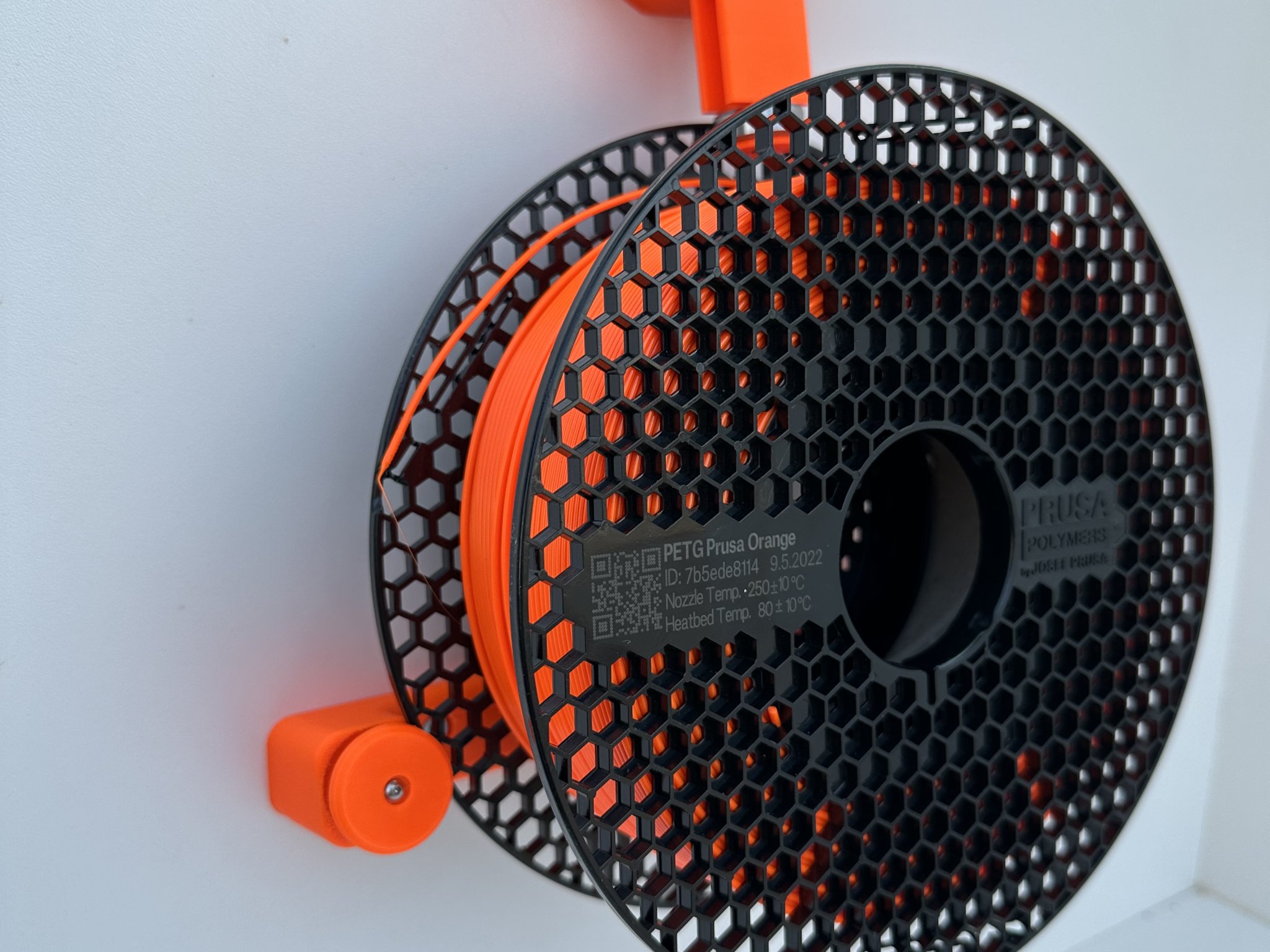 Hệ thống giá đỡ cuộn một mặt cho tường hoặc vỏ máy in 3D