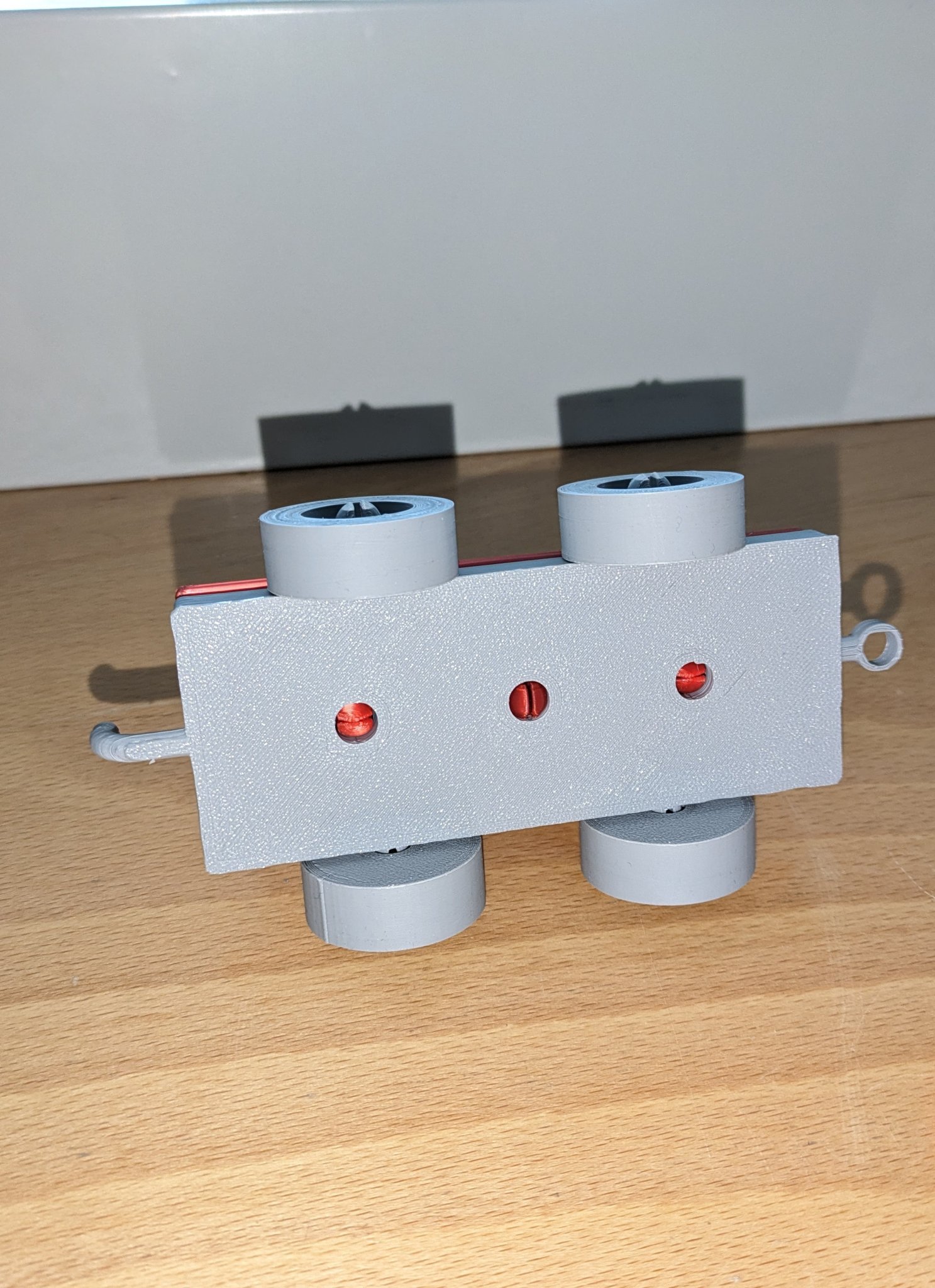 Giá đỡ cuộn Tesa cho xe lửa văn phòng