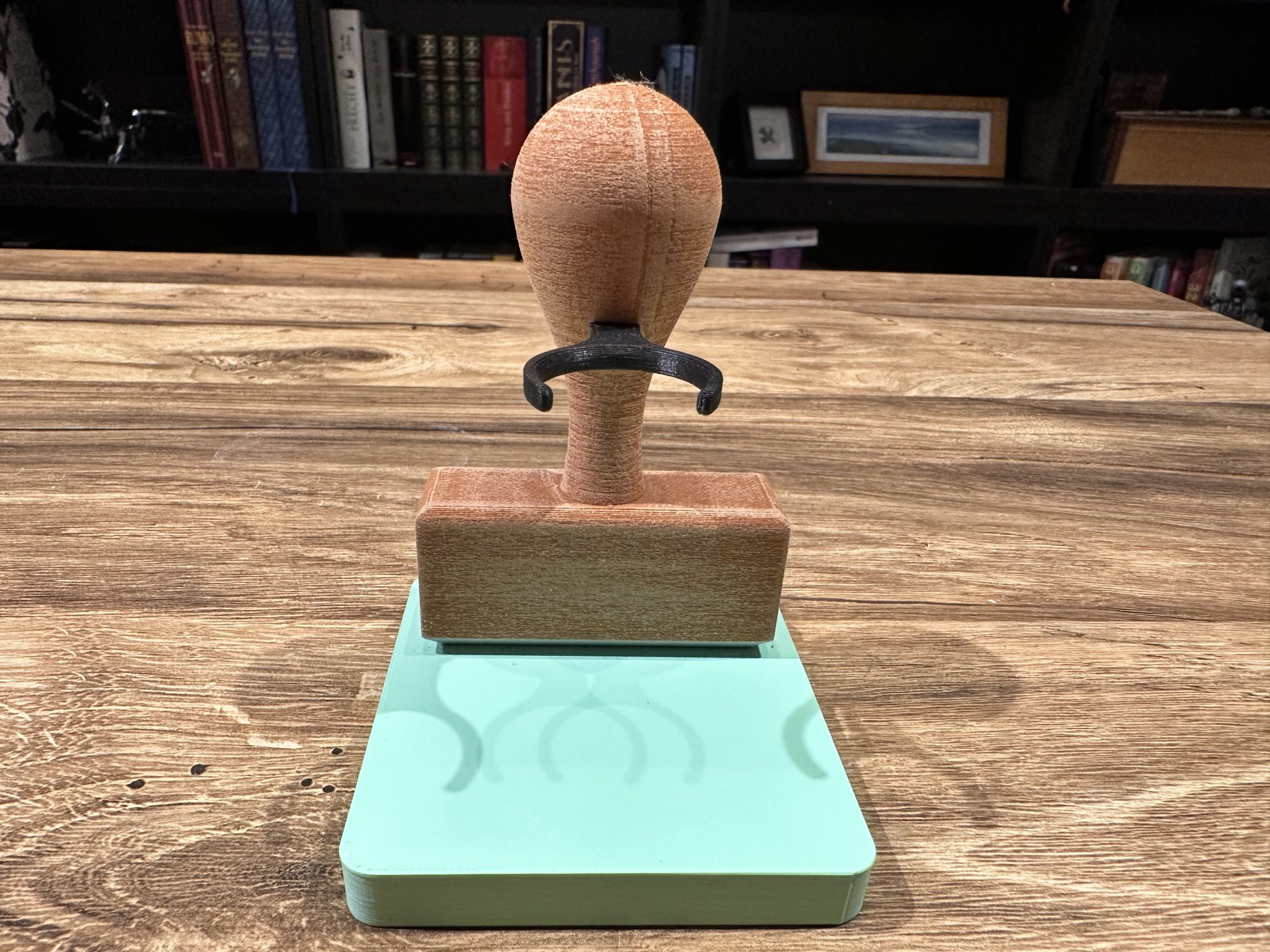 Giá đỡ con dấu cao su hình con dấu