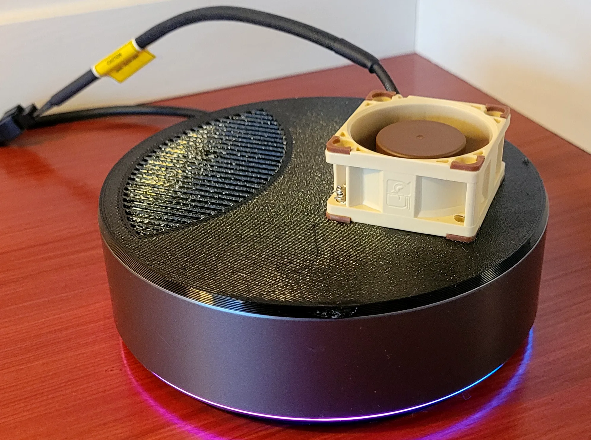 Nắp quạt 40mm cho Homey Pro 2023