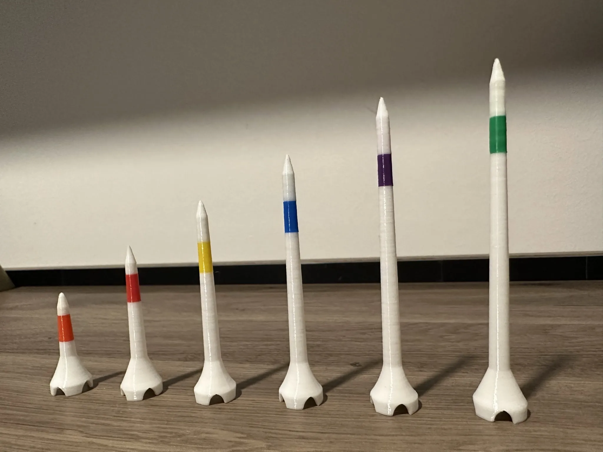 Cọc golf 6 kích thước với màu sắc đơn hoặc đôi