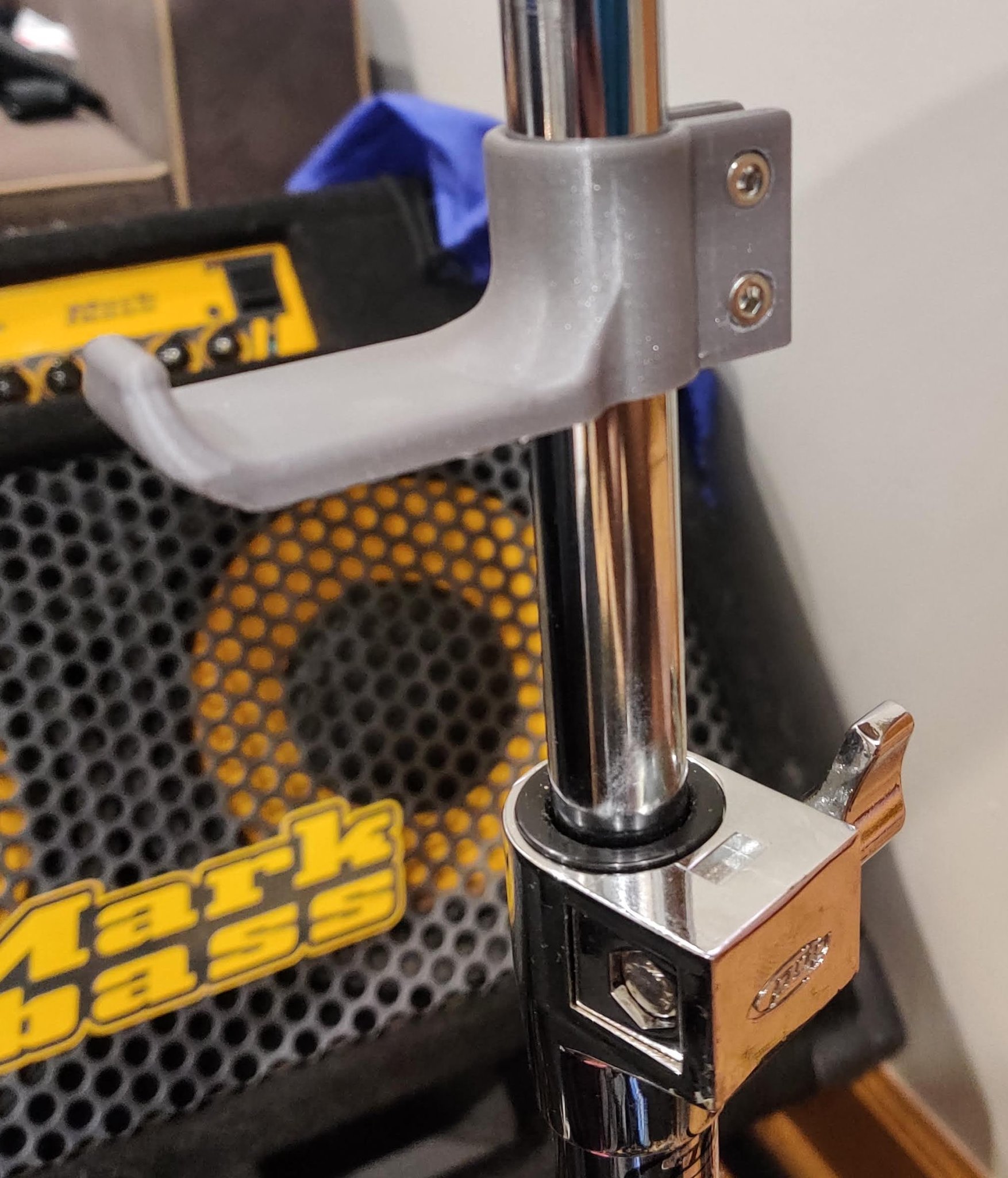 Giá đỡ tai nghe gắn vào chân trống hoặc cymbal 19mm