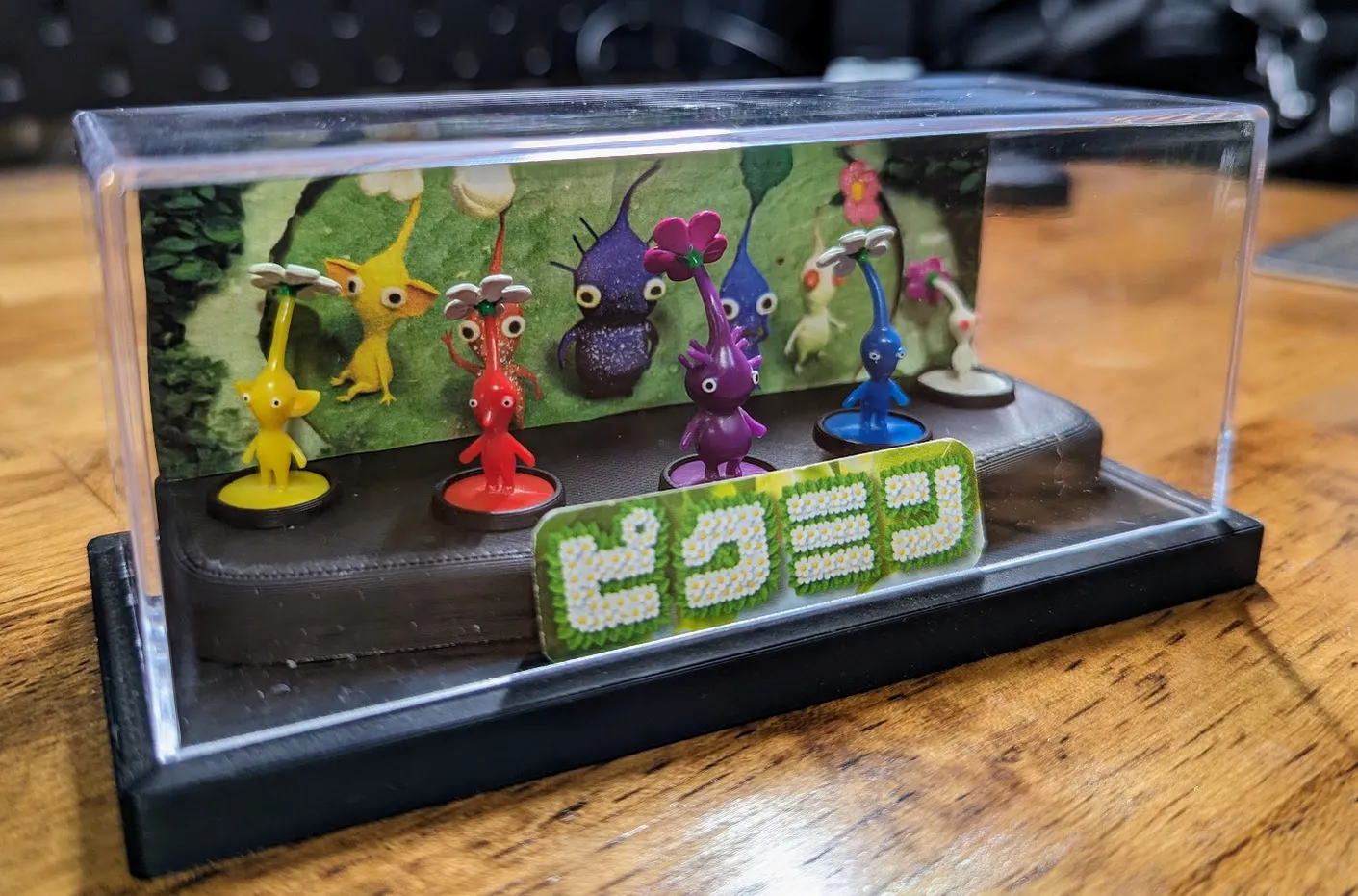 Đế hiển thị cho hộp trưng bày nhẫn Michaels