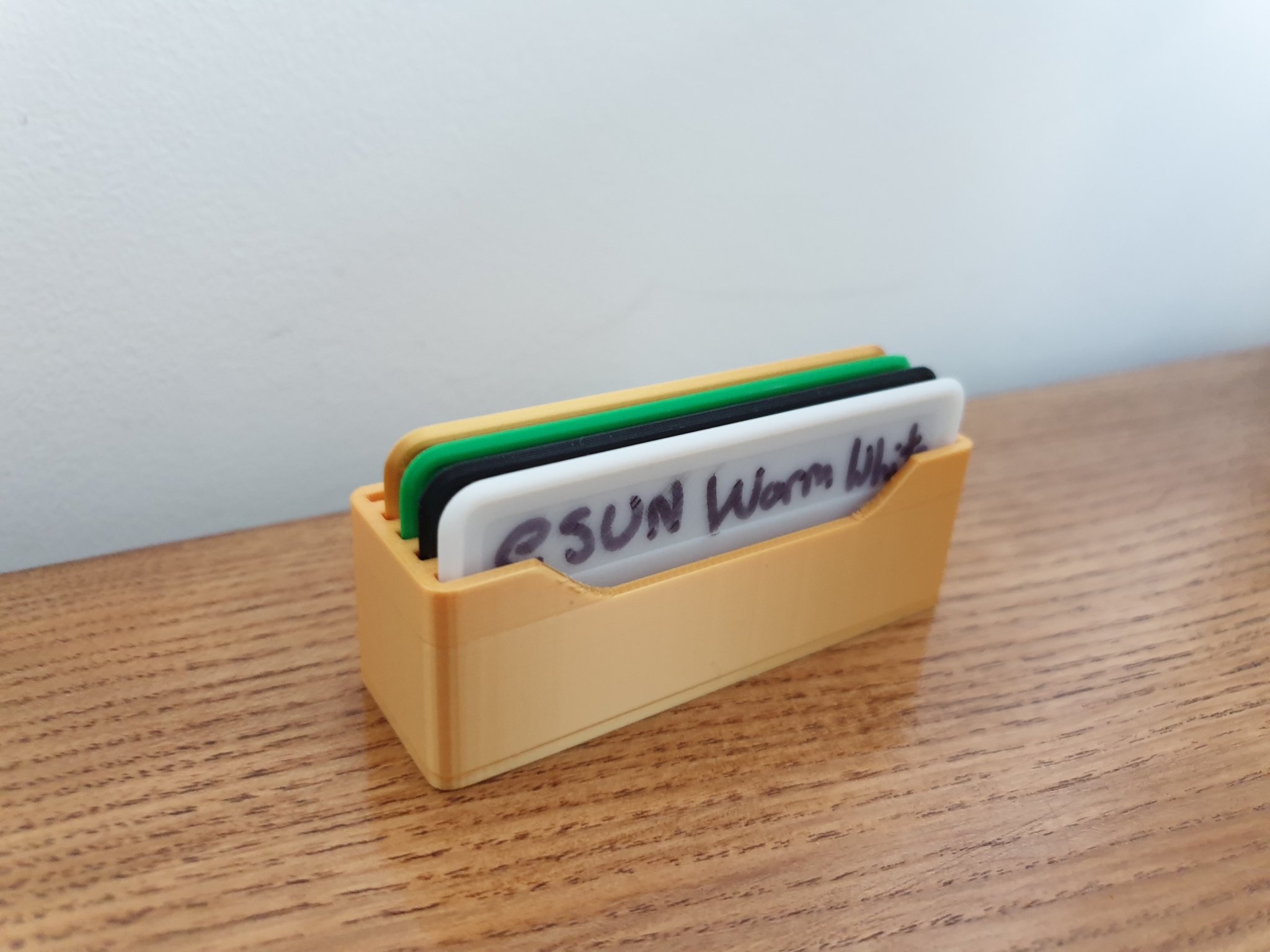 Giá đỡ mẫu filament với hai kích thước khác nhau