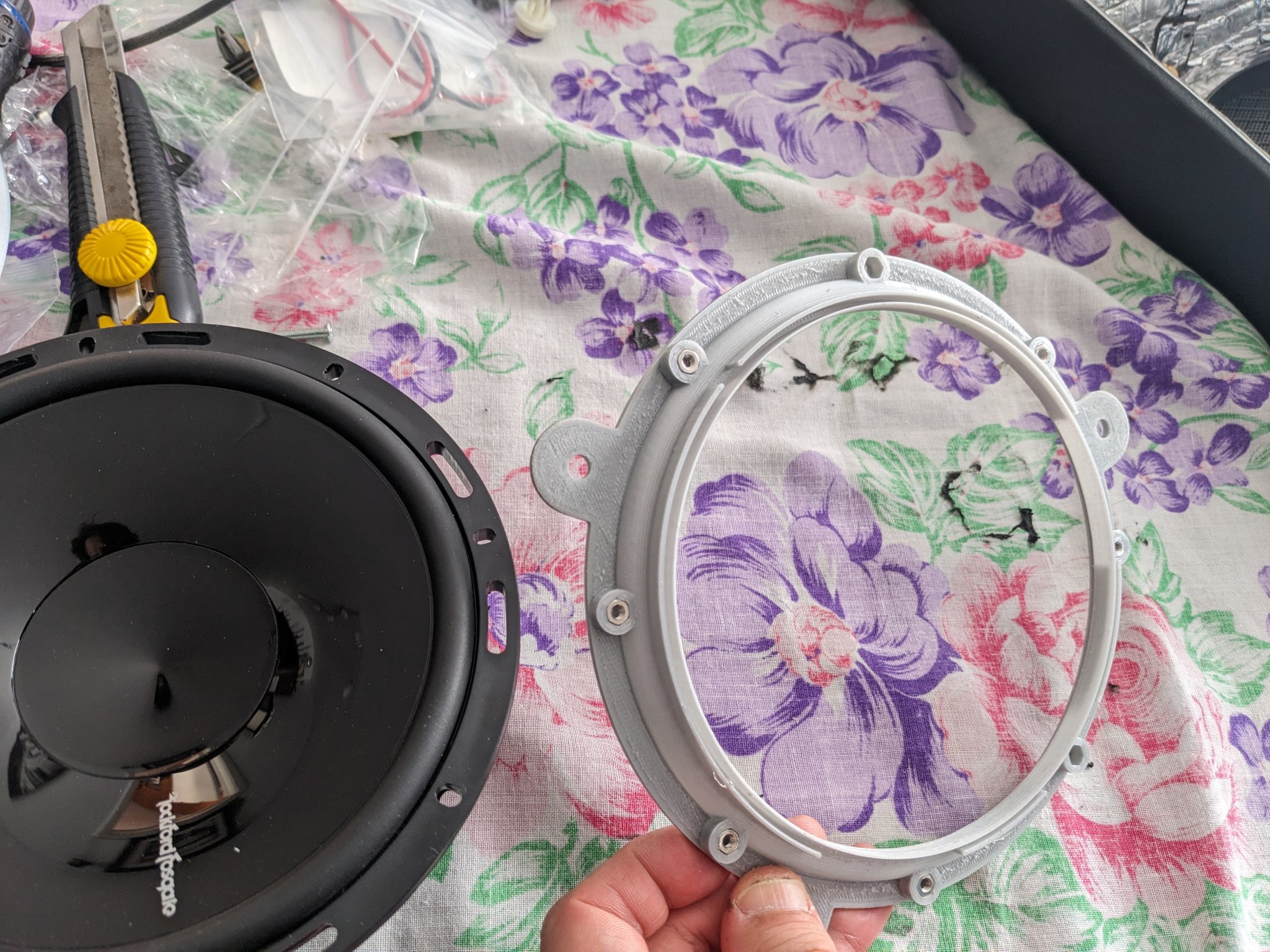 Giá đỡ loa cho BMW E46 convertible/coupe (165mm + 44mm)