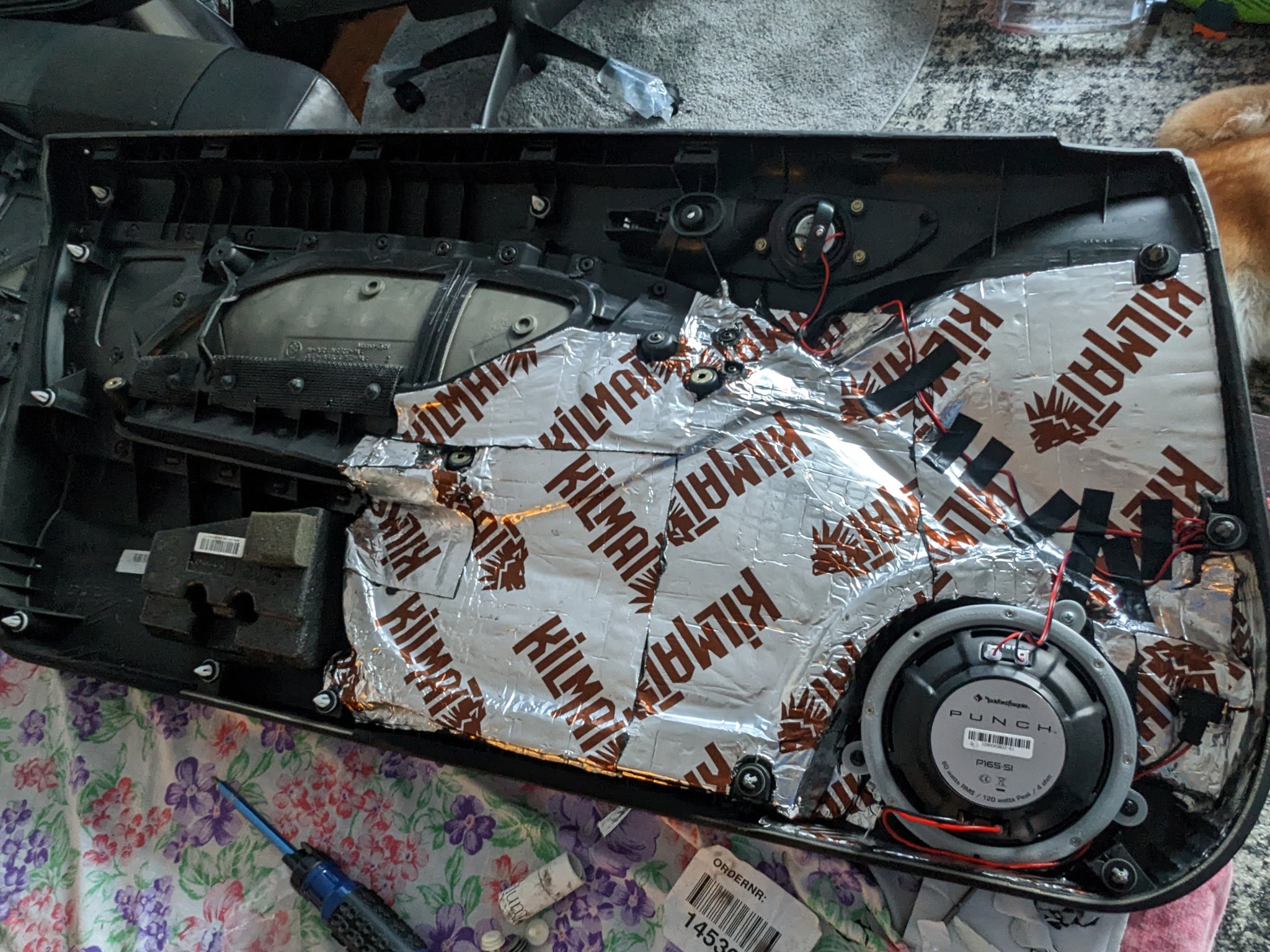 Giá đỡ loa cho BMW E46 convertible/coupe (165mm + 44mm)