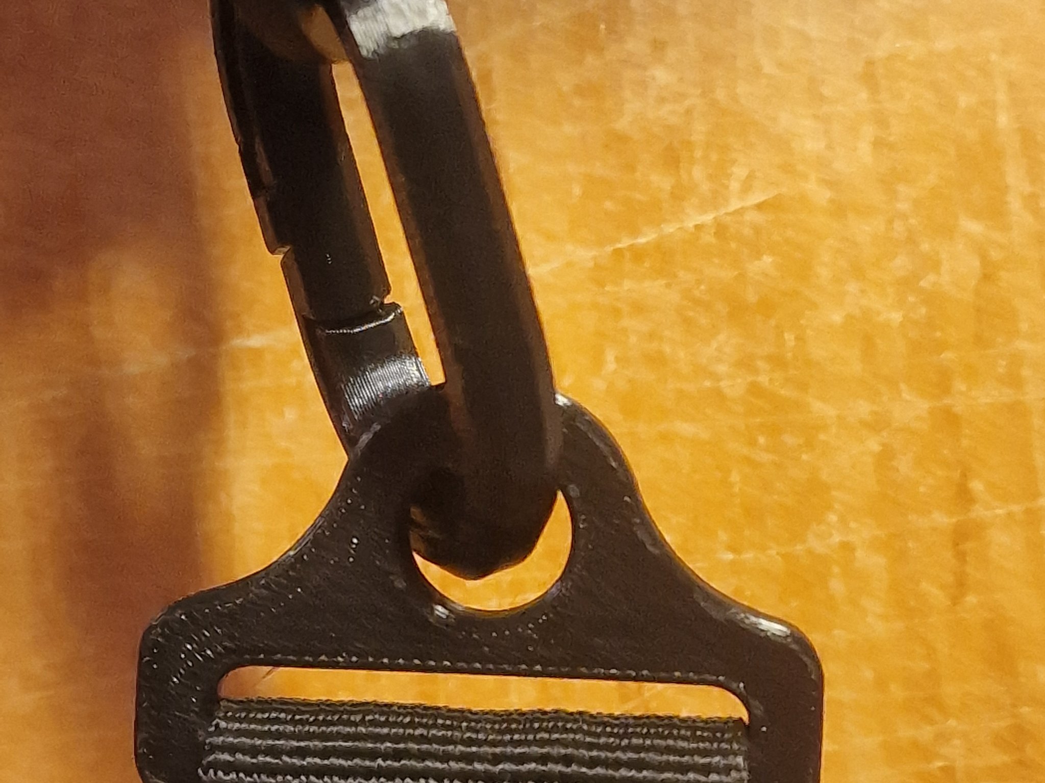 Kẹp đơn giản cho dây đai ba lô