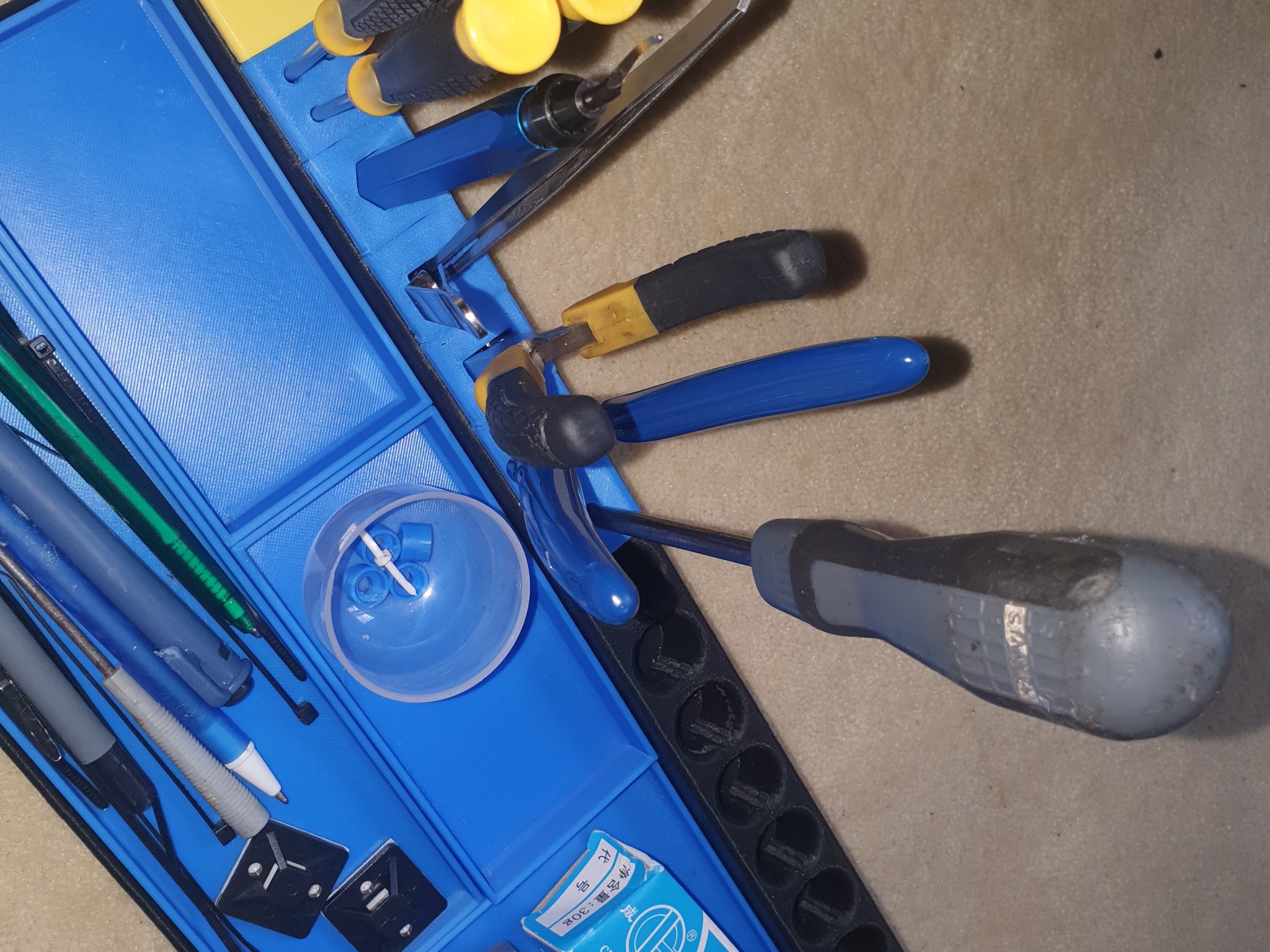 Giá đỡ/Tổ chức bàn làm việc