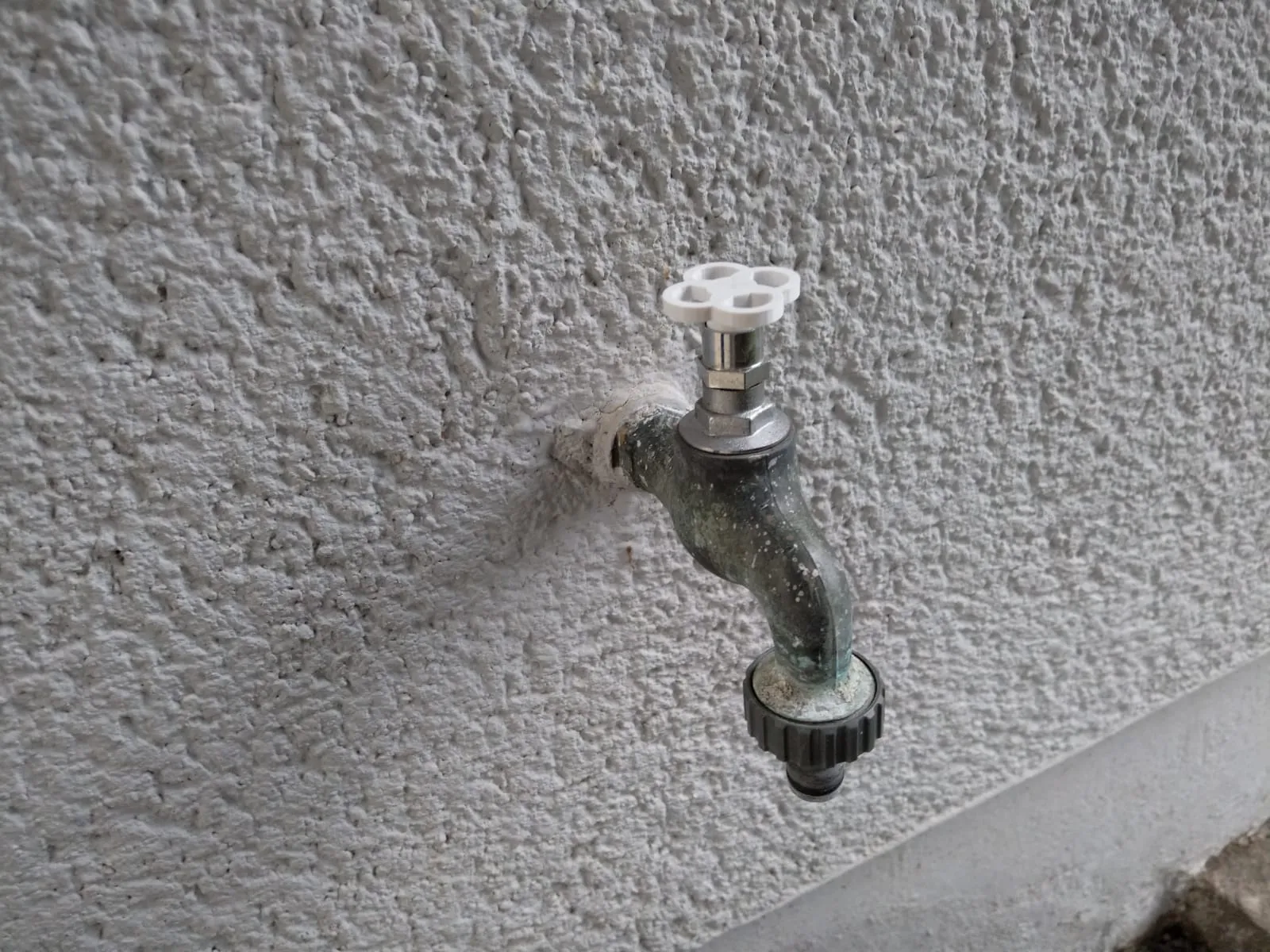 Núm vòi nước vườn nhỏ có thể tháo rời cho chốt vuông 6mm