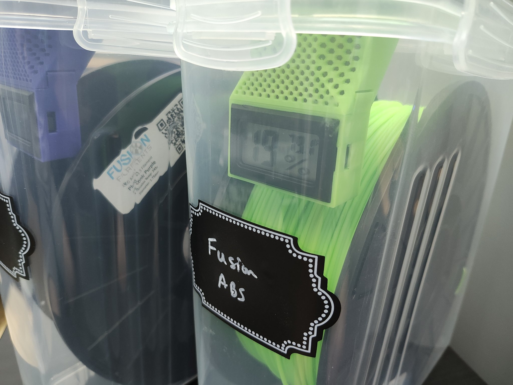 Bình chứa hút ẩm cho cuộn filament trong hộp ngũ cốc