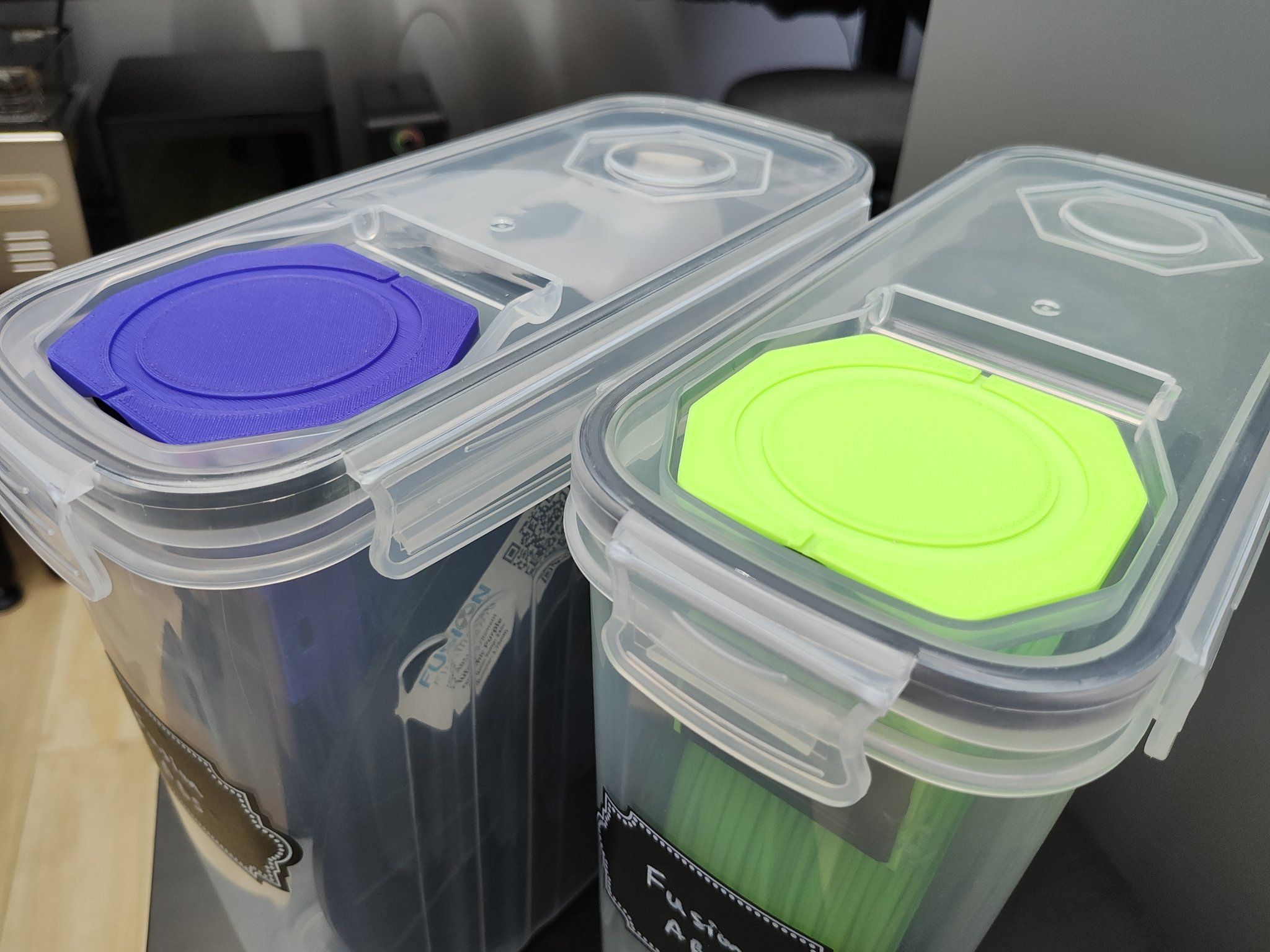 Bình chứa hút ẩm cho cuộn filament trong hộp ngũ cốc