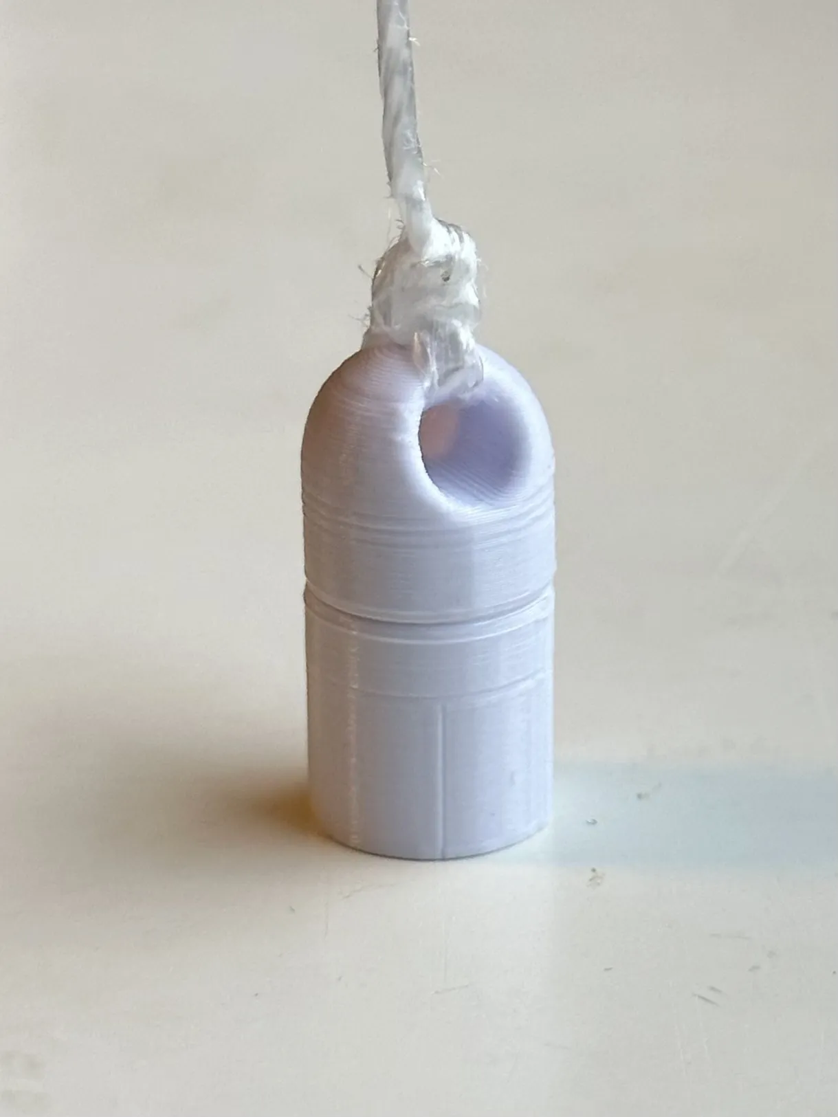 Kéo cáp với khe nam châm và bộ chuyển đổi RJ45