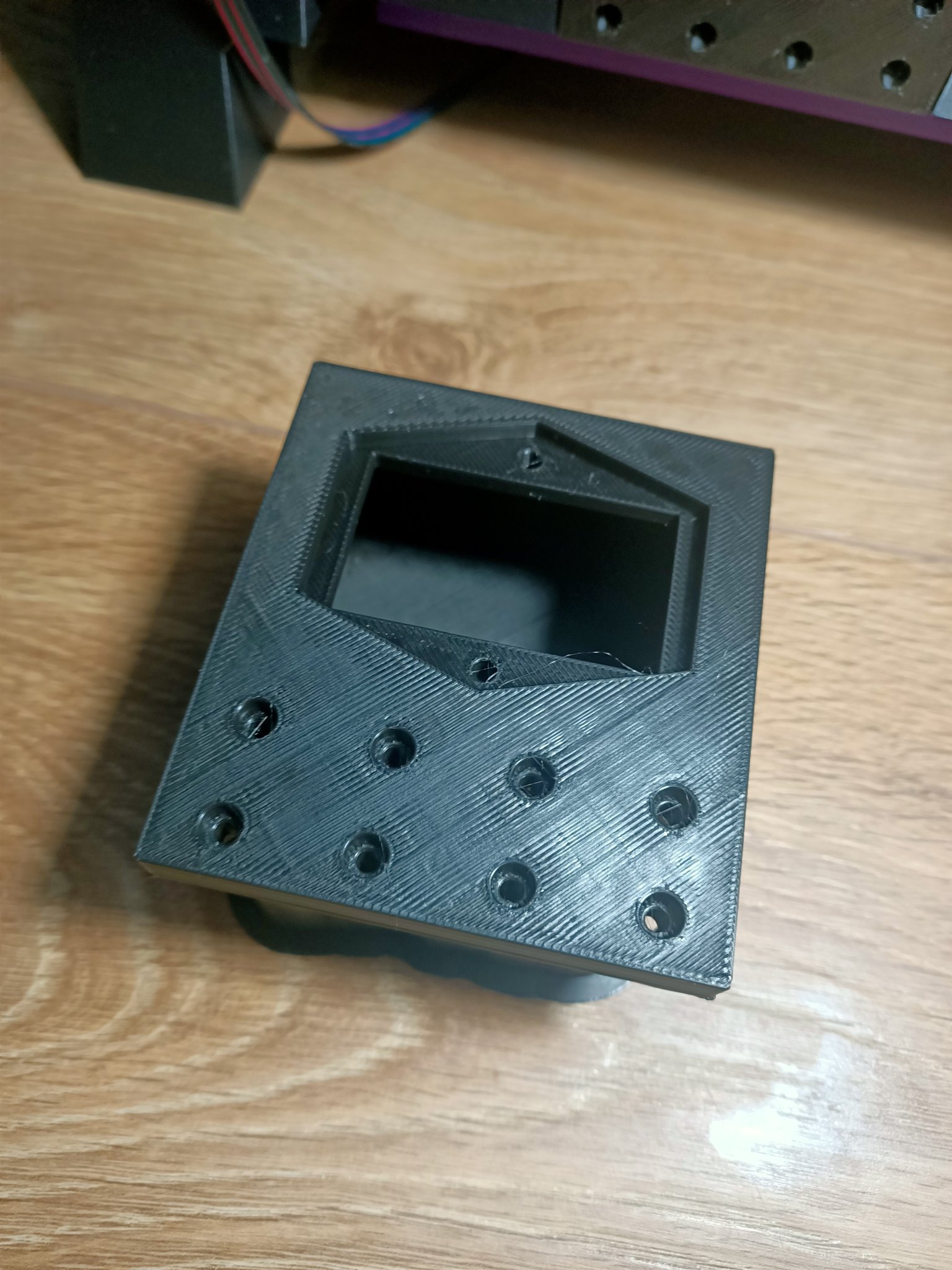 Ổ cắm điện tiết kiệm năng lượng cho máy in The100