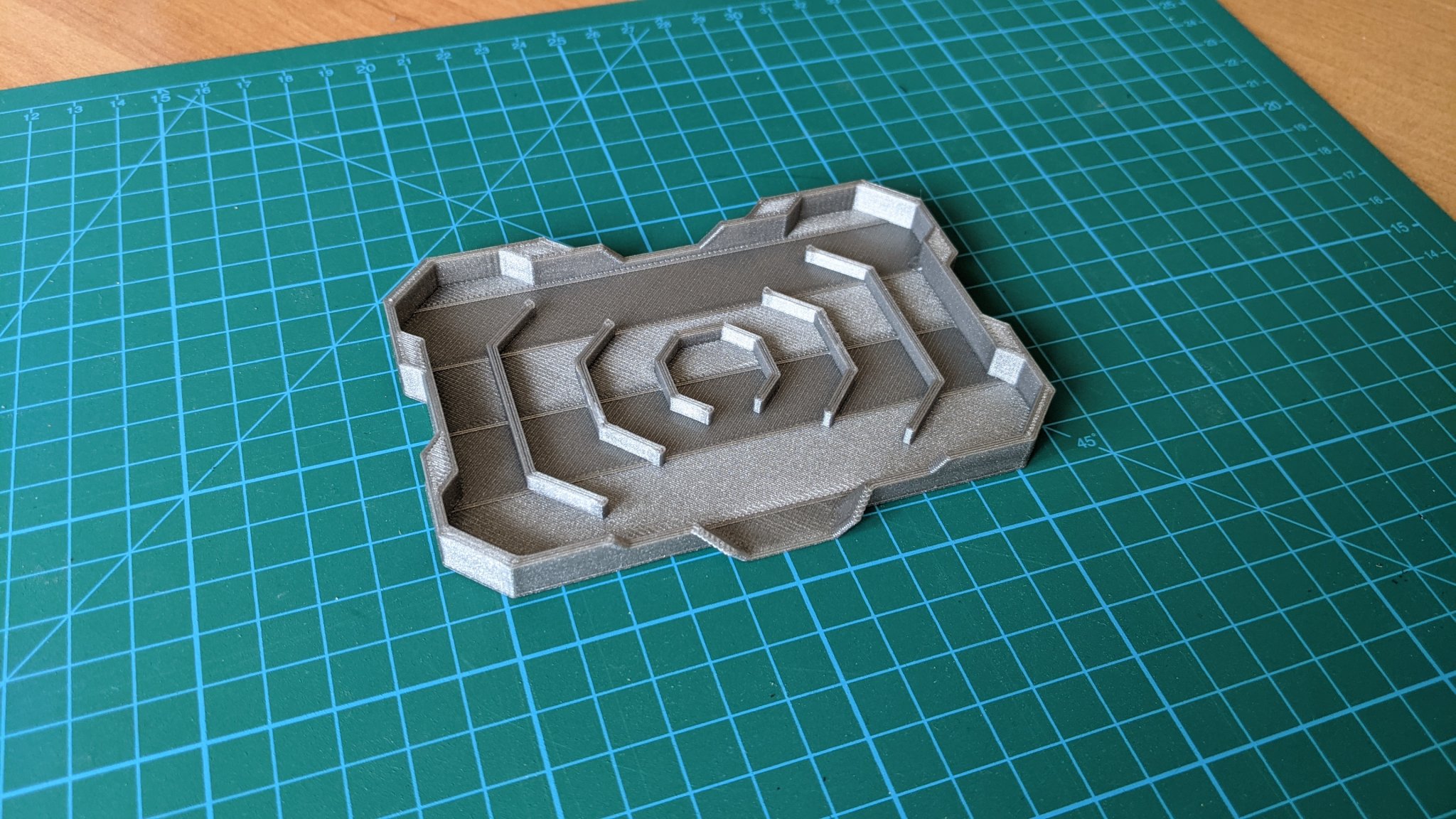 Đĩa xà phòng phong cách khoa học viễn tưởng