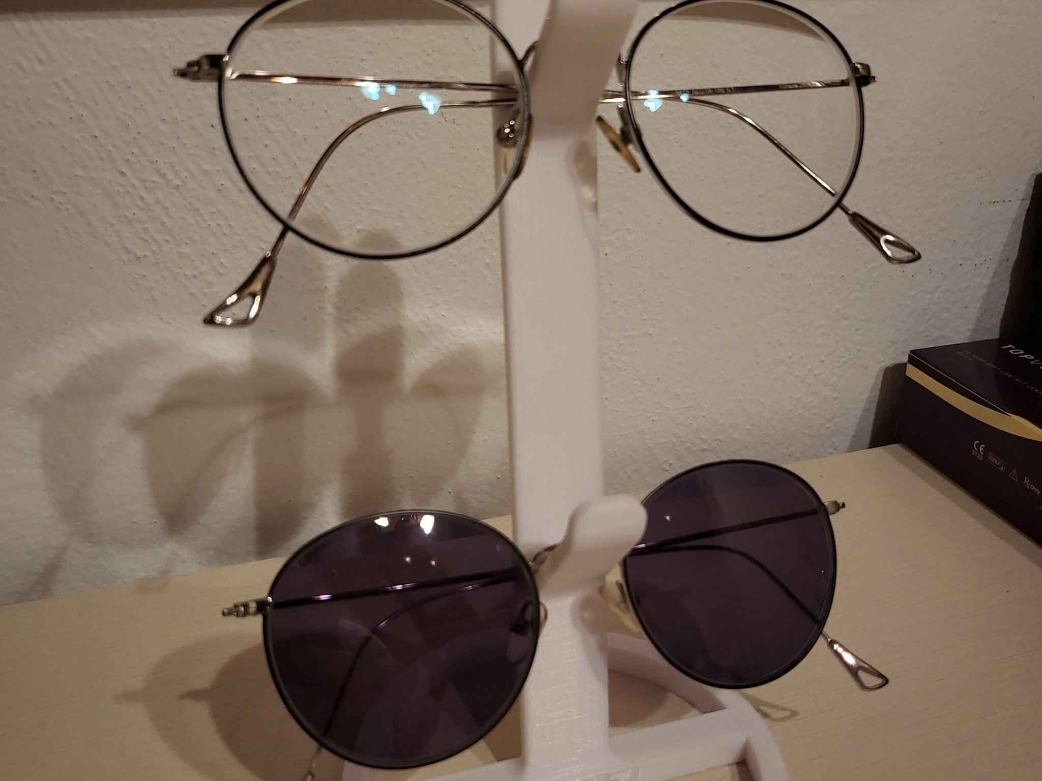 Giá đỡ kính đơn giản cho 2 hoặc 3 cặp kính