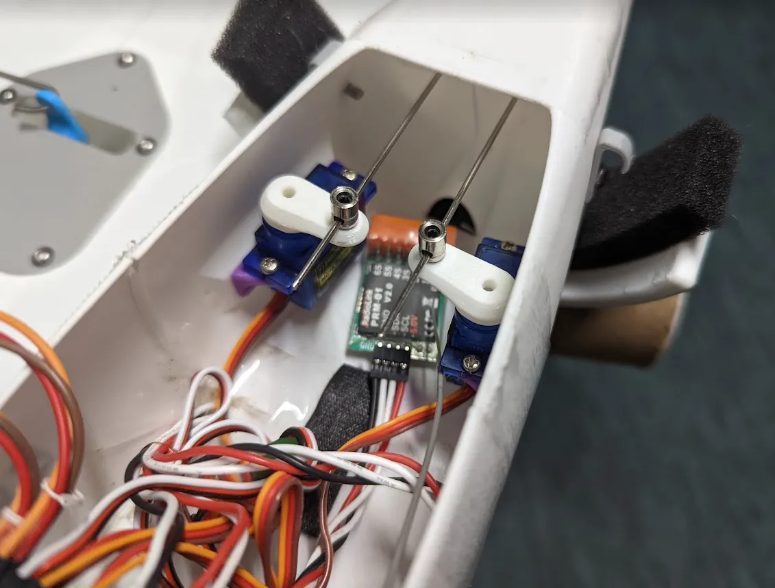 Cánh tay điều khiển cho servo 9g