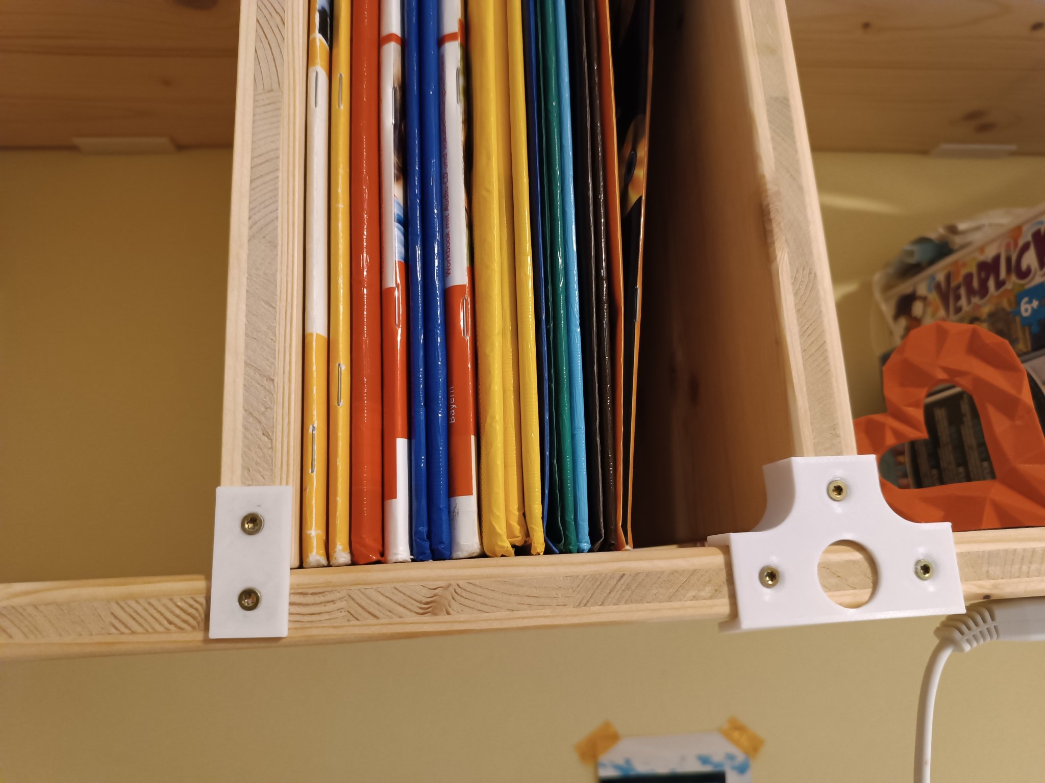 Giá đỡ góc cho hệ thống kệ ổn định tự thiết kế