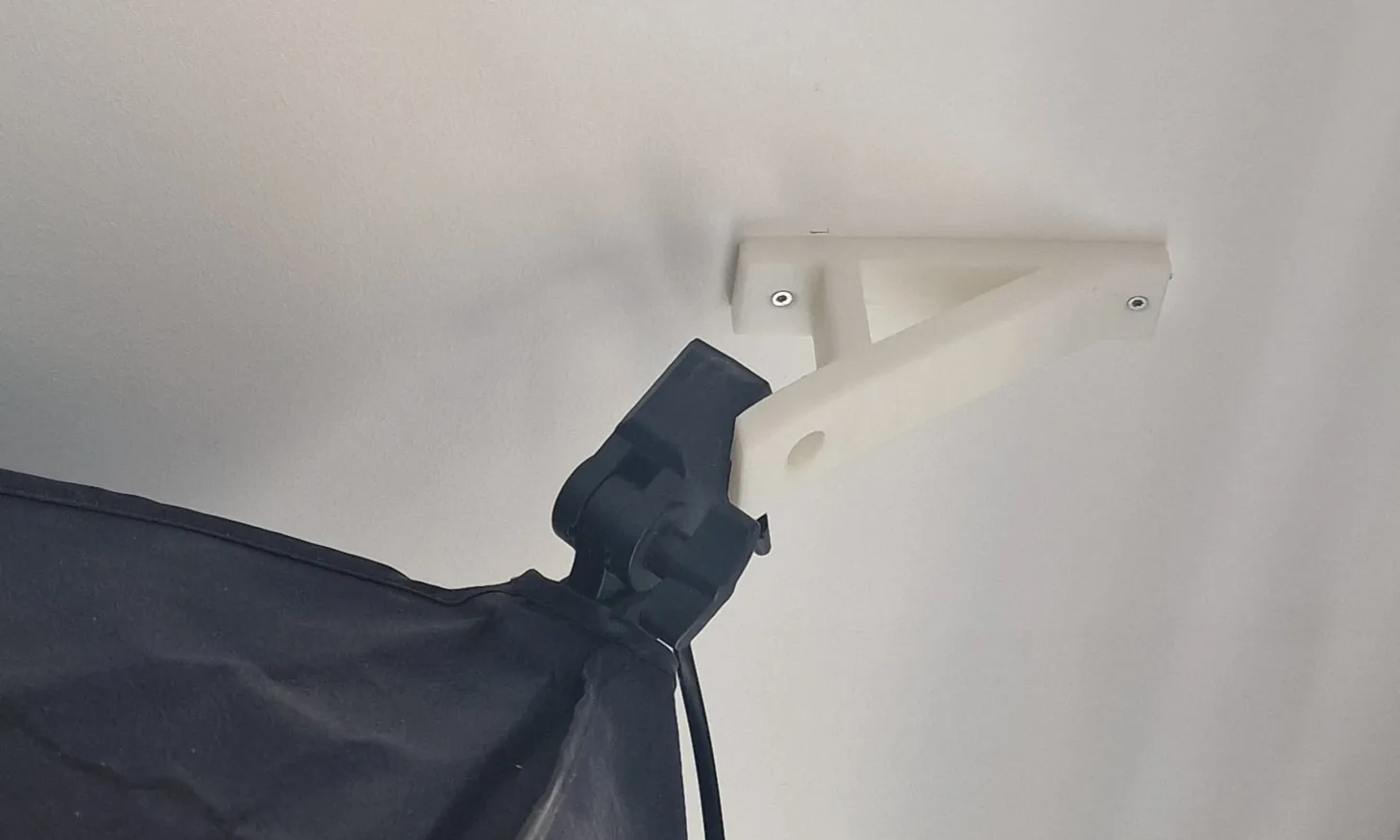 Giá đỡ softbox treo trần cho video hướng dẫn