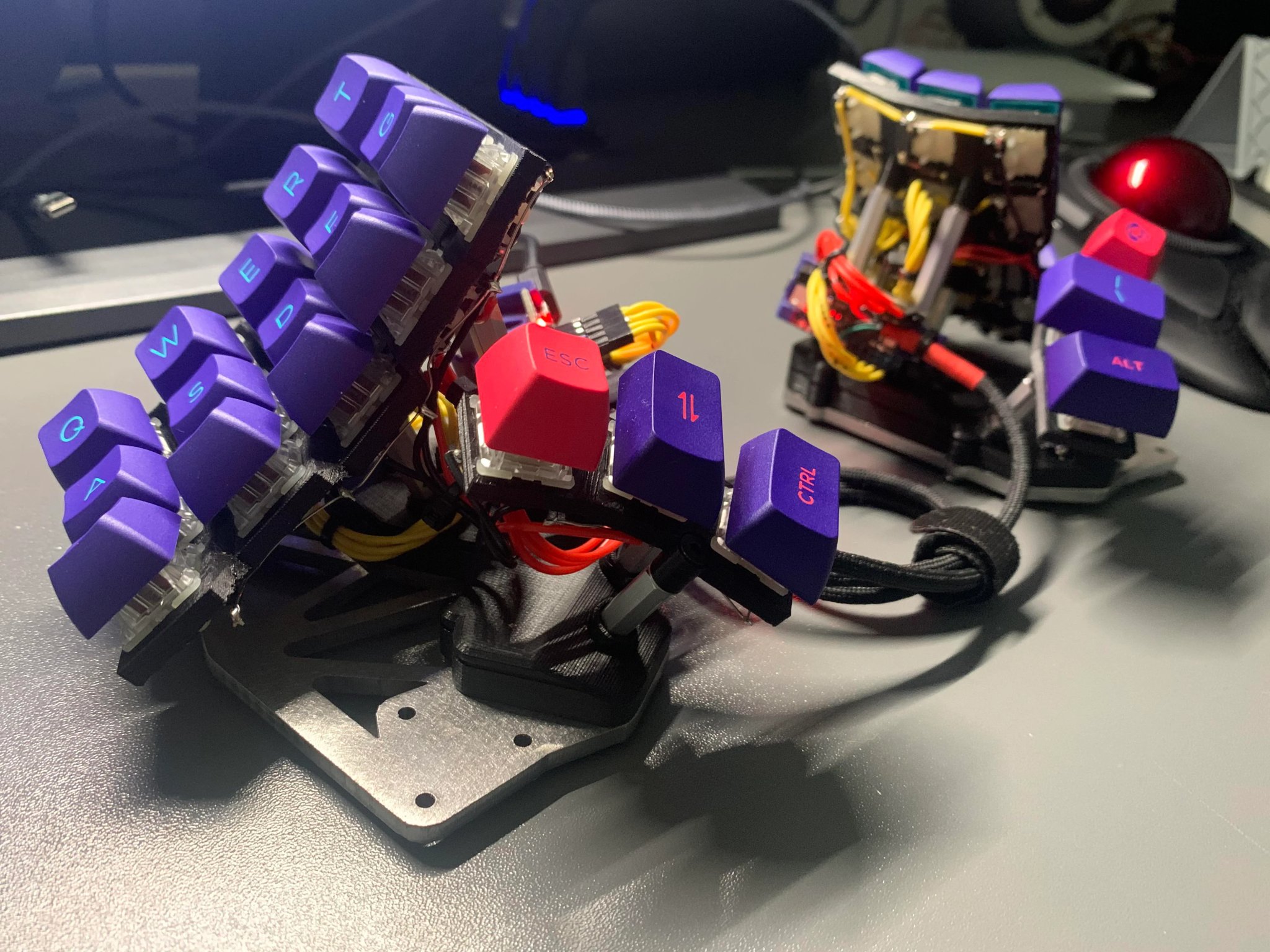 Bộ xương Cyberpunk Dactyl Manuform phiên bản 3x5+3