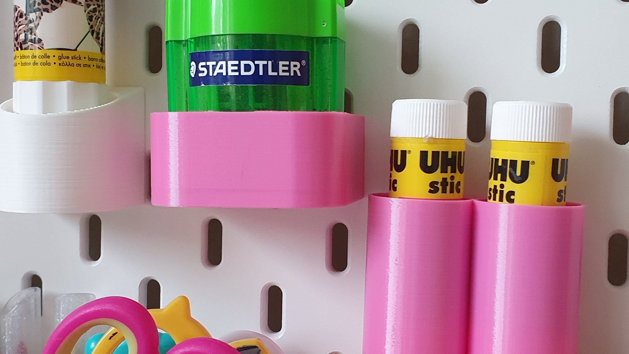 Giá đỡ bút chì Staedtler cho bảng Skadis của Ikea