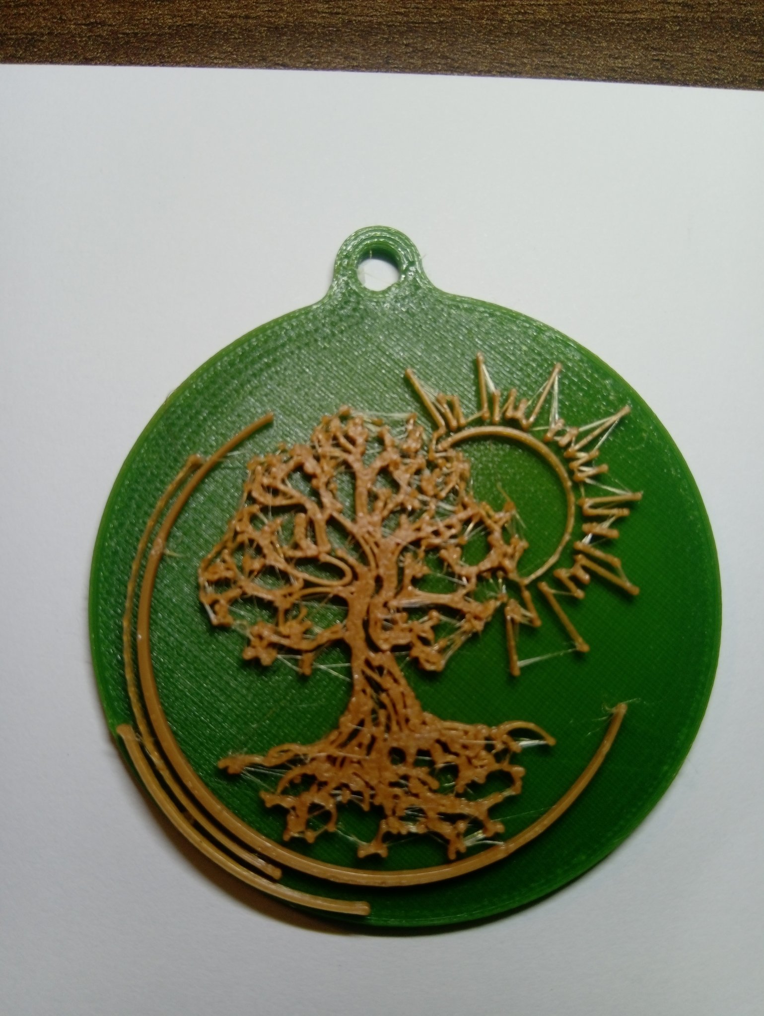 Bùa hộ mệnh in từ hai màu filament PLA khác nhau