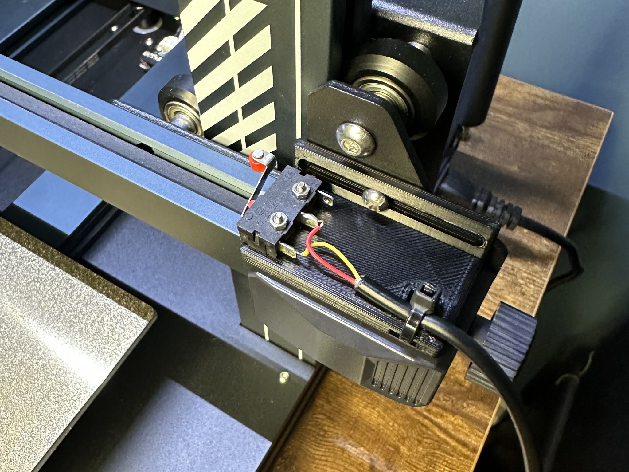 Giá đỡ lắp đặt công tắc timelapse cho Elegoo Neptune 3