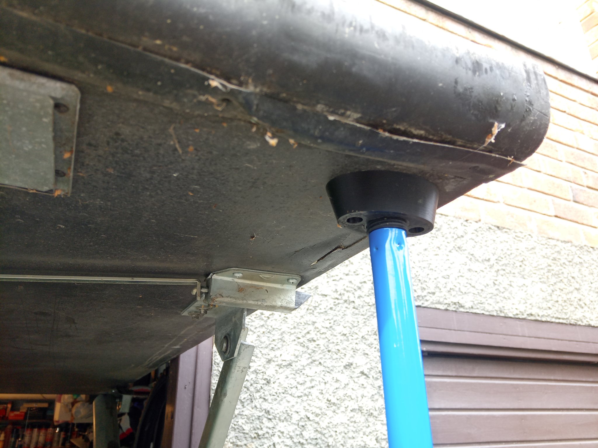 Giá đỡ tay cầm chổi telescopic cho khung tarpaulin