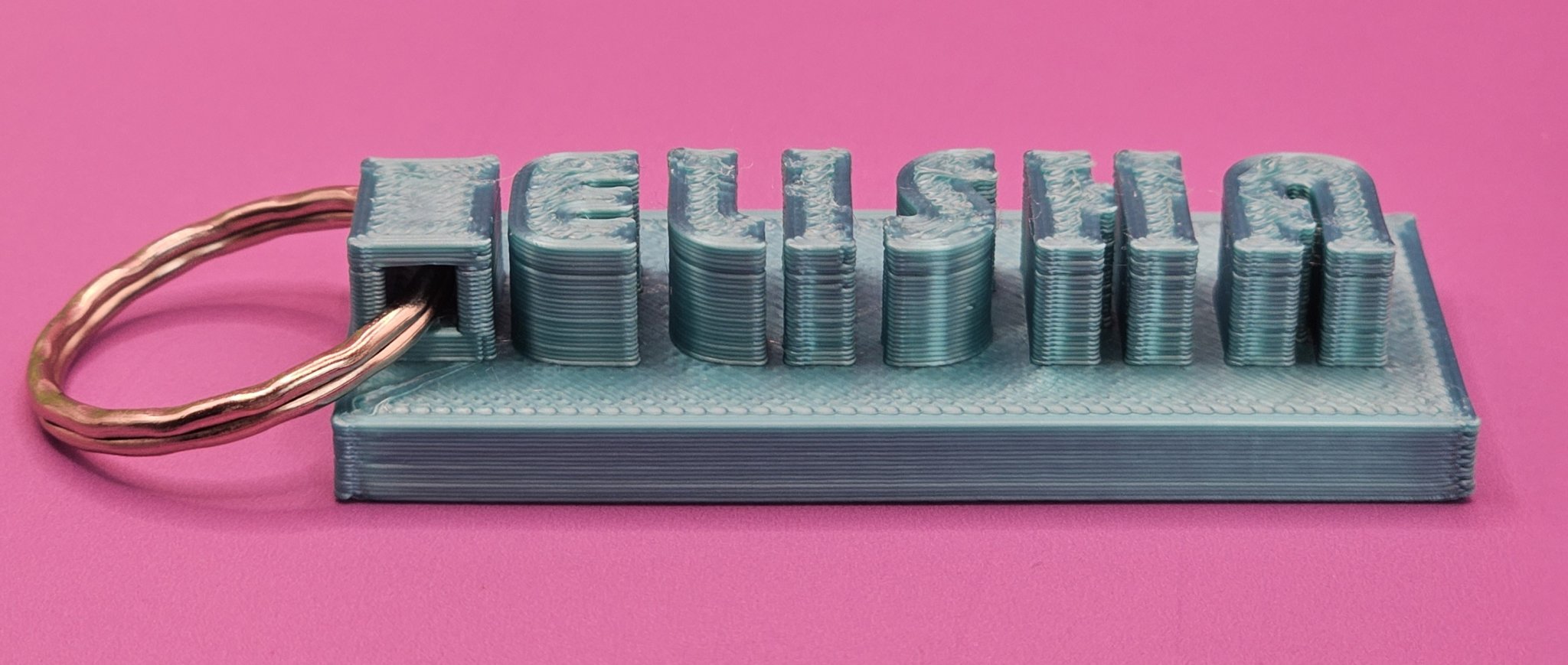 Móc khóa tên tùy chỉnh với thiết kế độc đáo