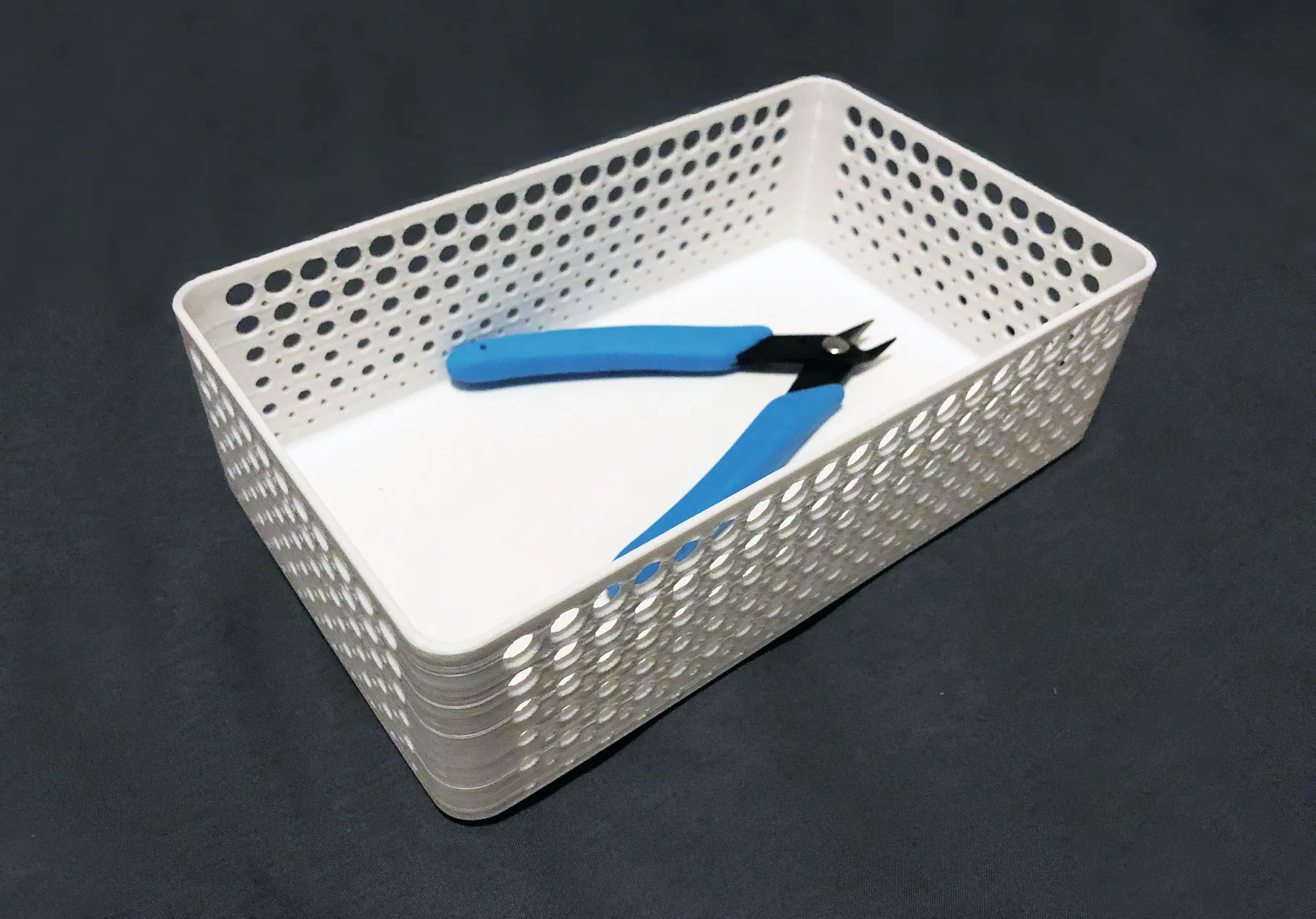 Giá đựng/basket cho ngăn kéo với nắp đậy