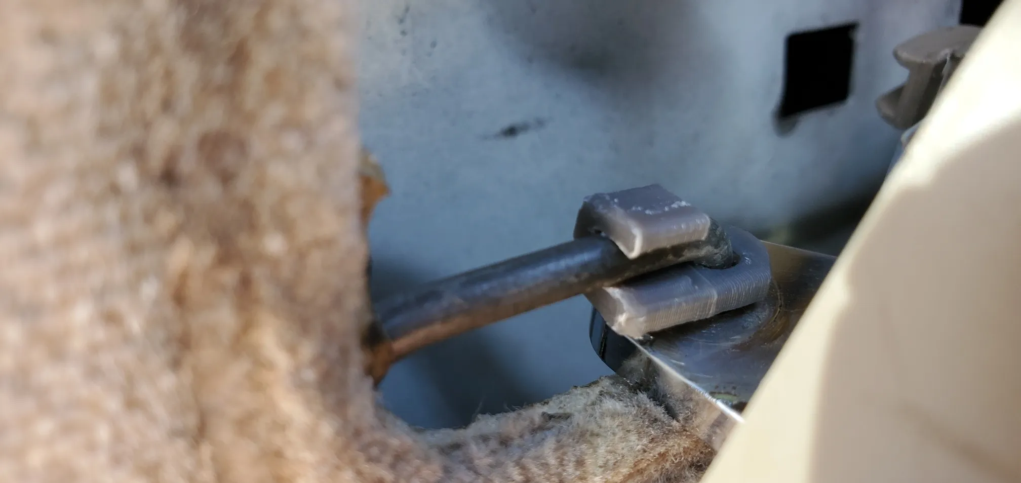 Cái kẹp thanh khóa cửa tay nắm Honda Accord 1998