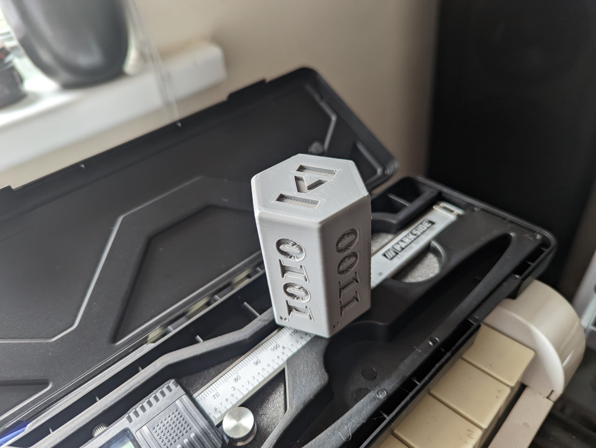 Xúc xắc nhị phân lớn cho trò chơi bàn