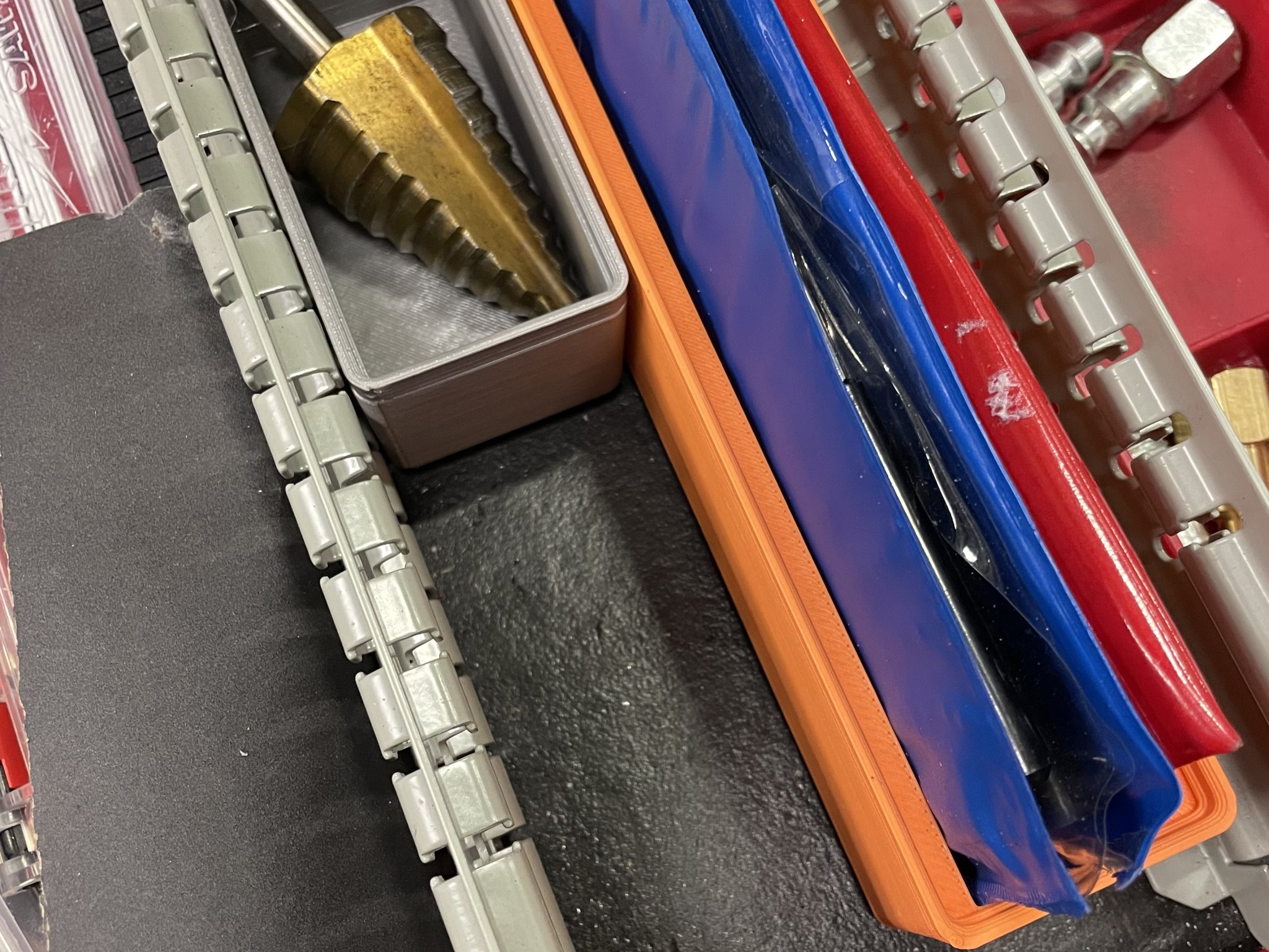 Khay đựng sách hướng dẫn dụng cụ mài kim loại - Gridfinity