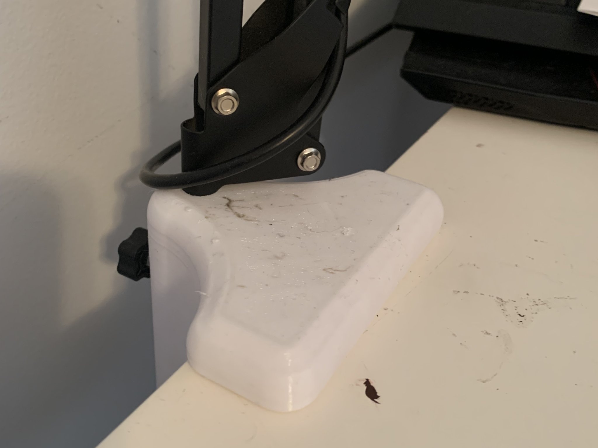 Giá đỡ mic thu âm gắn bàn làm việc