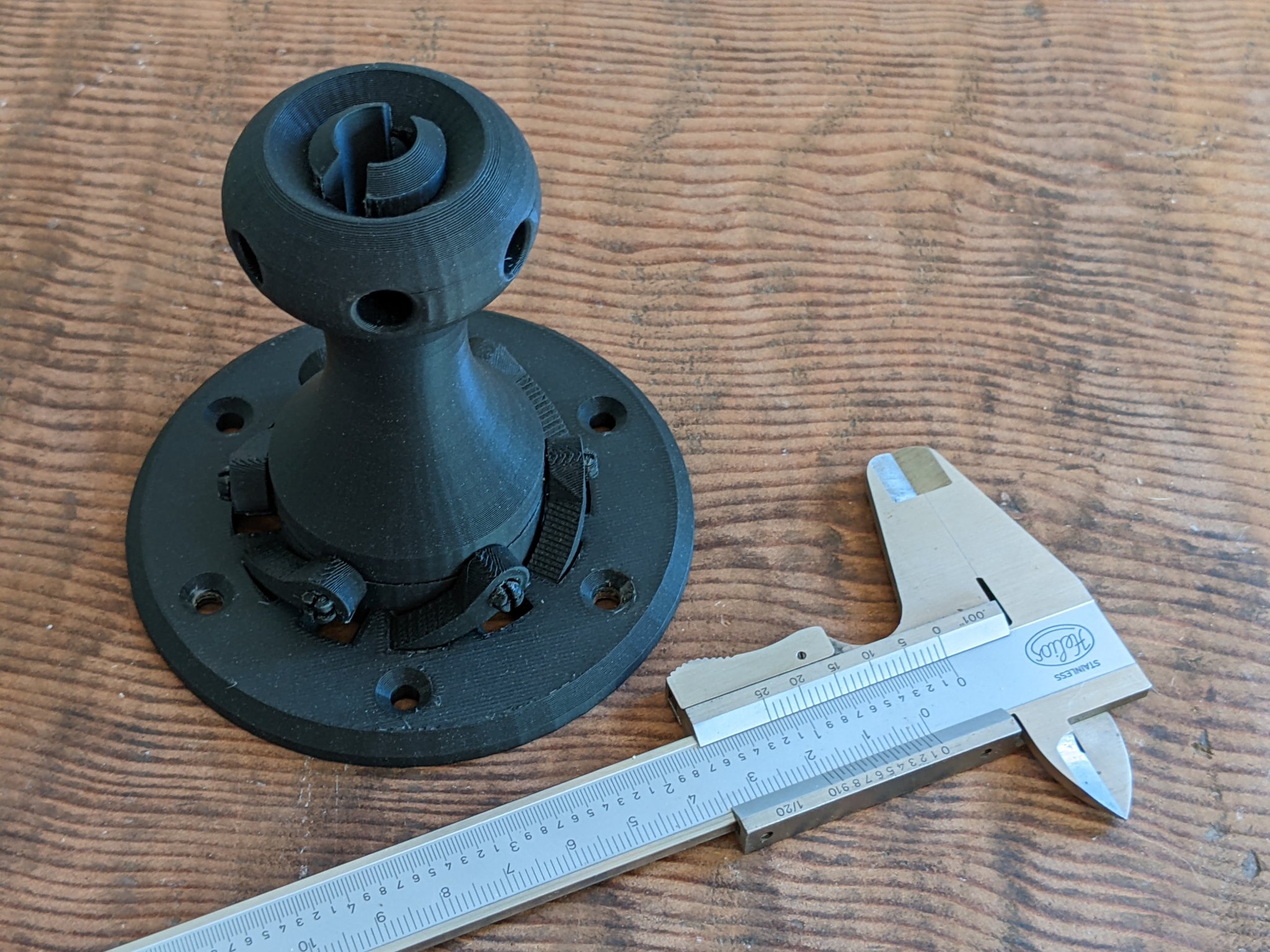 Cáp cơ khí mini hoạt động bằng trọng lực