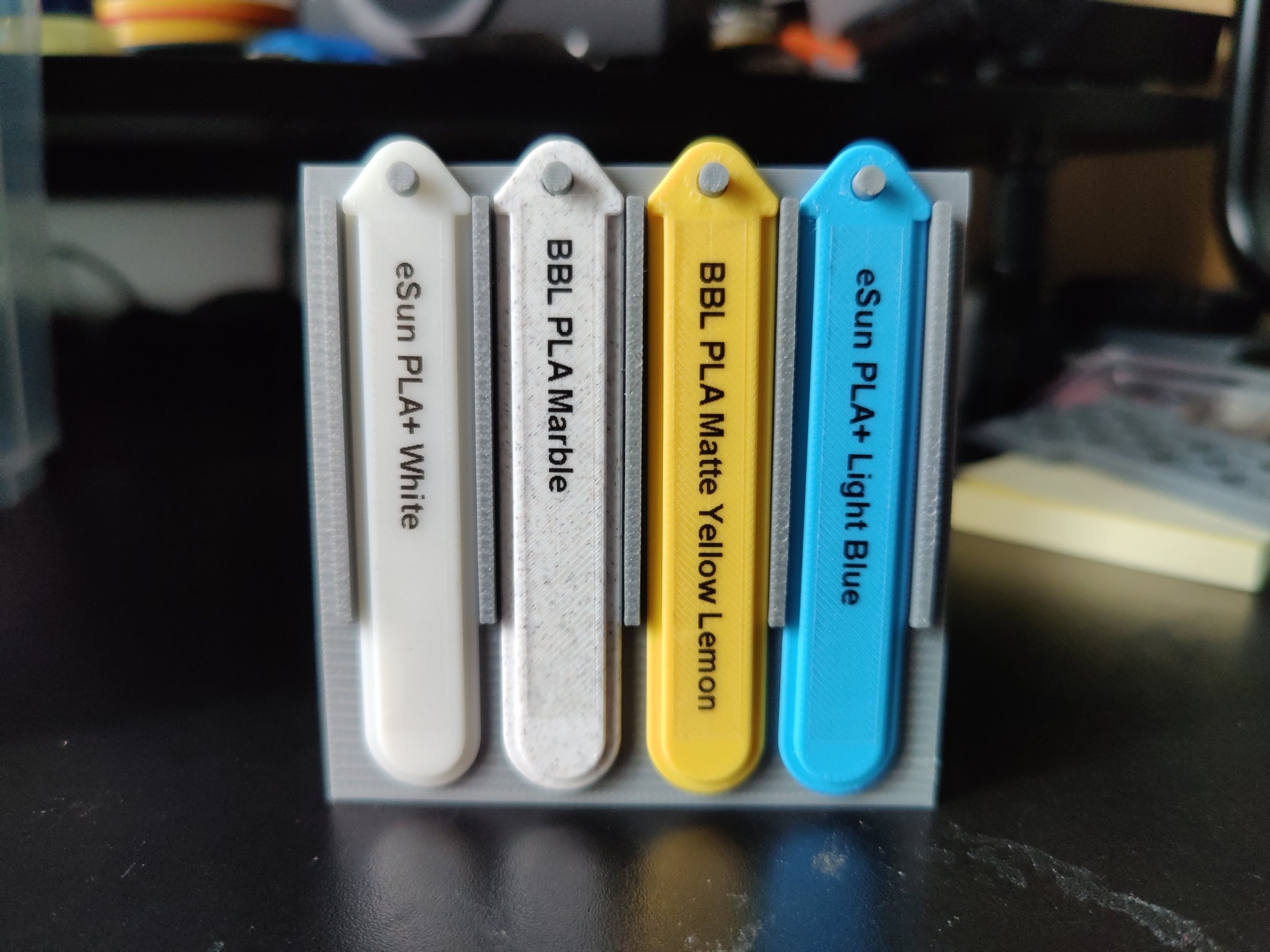 Giá đỡ và nhãn vật liệu MMU dài hơn cho máy in 3D