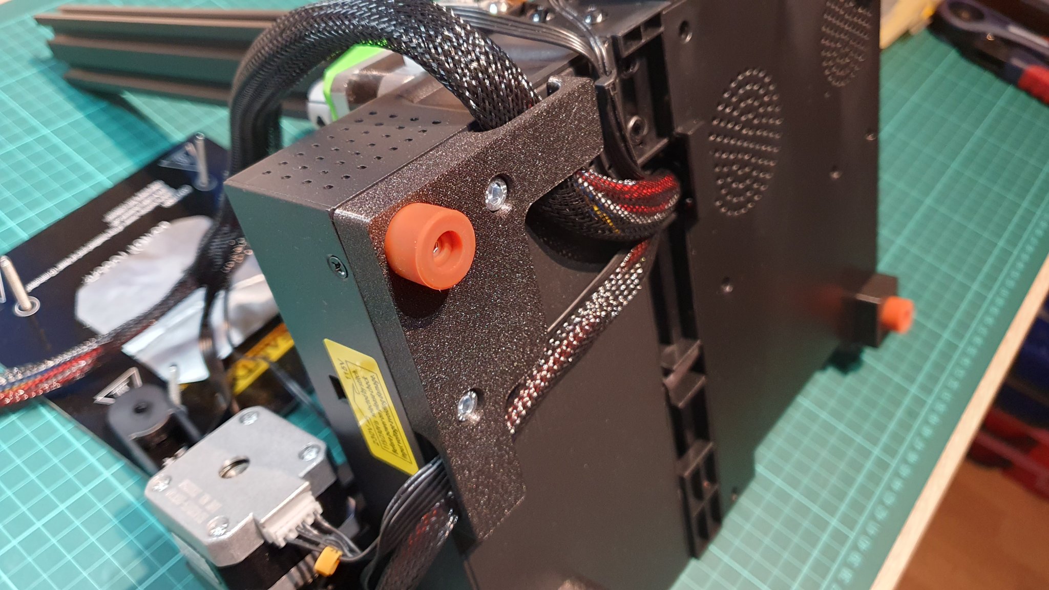 Chân đế mới cho máy in Ender-2 PRO