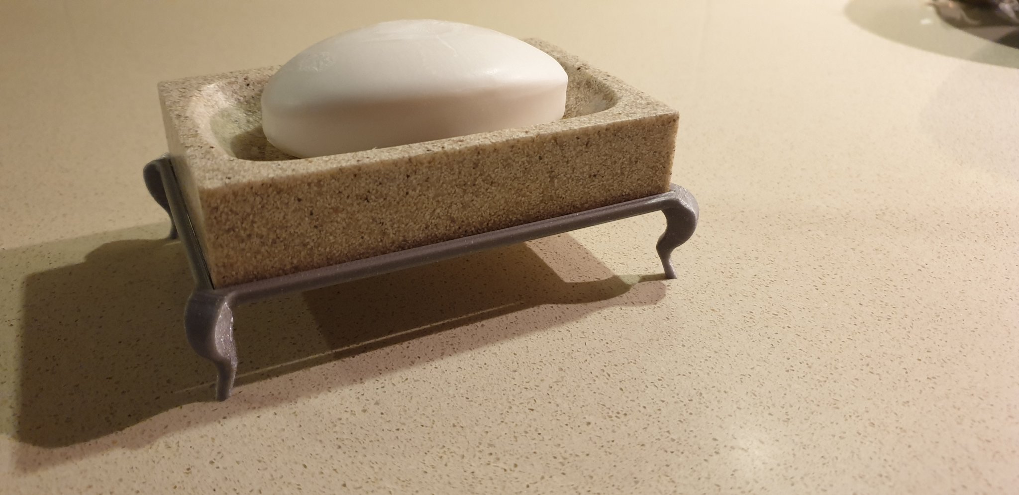 Giá đỡ đĩa xà phòng với thiết kế thông gió dưới đáy