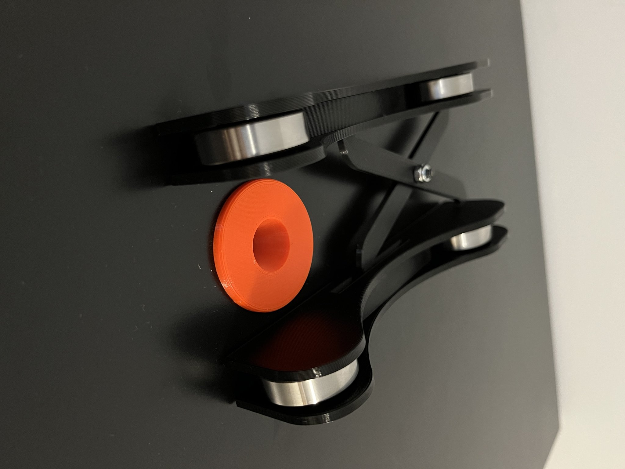 Giá đỡ cuộn filament điều chỉnh được MK