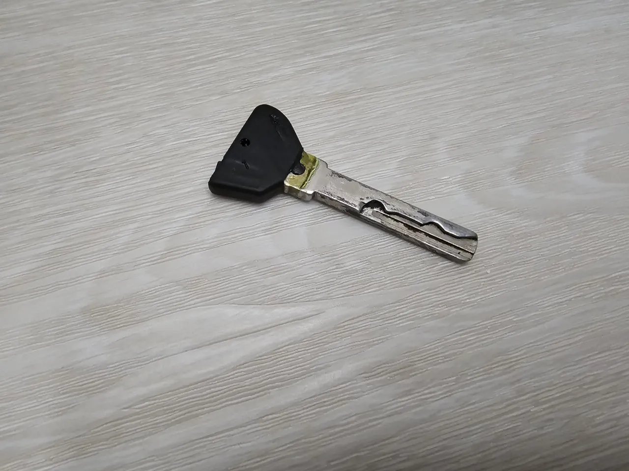 Vỏ chìa khóa Mitsubishi Space Star cho chìa khóa cũ