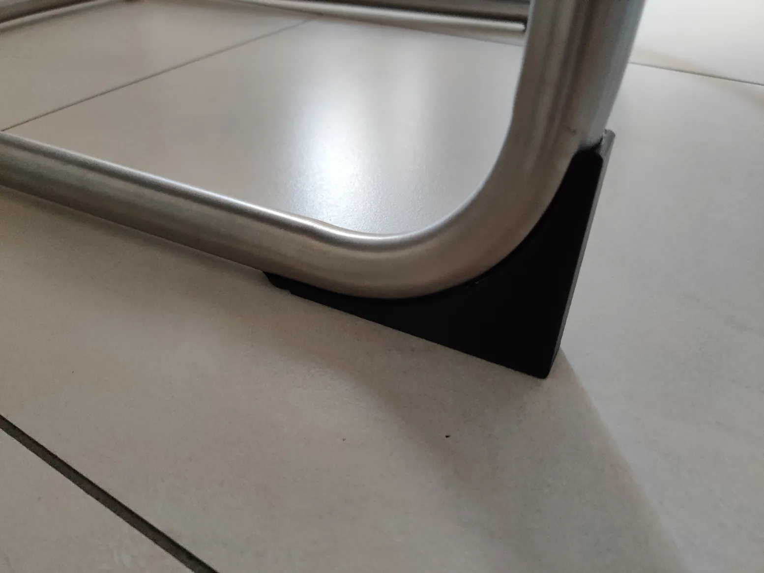 Bộ ổn định cho ghế ngồi trong phòng khách