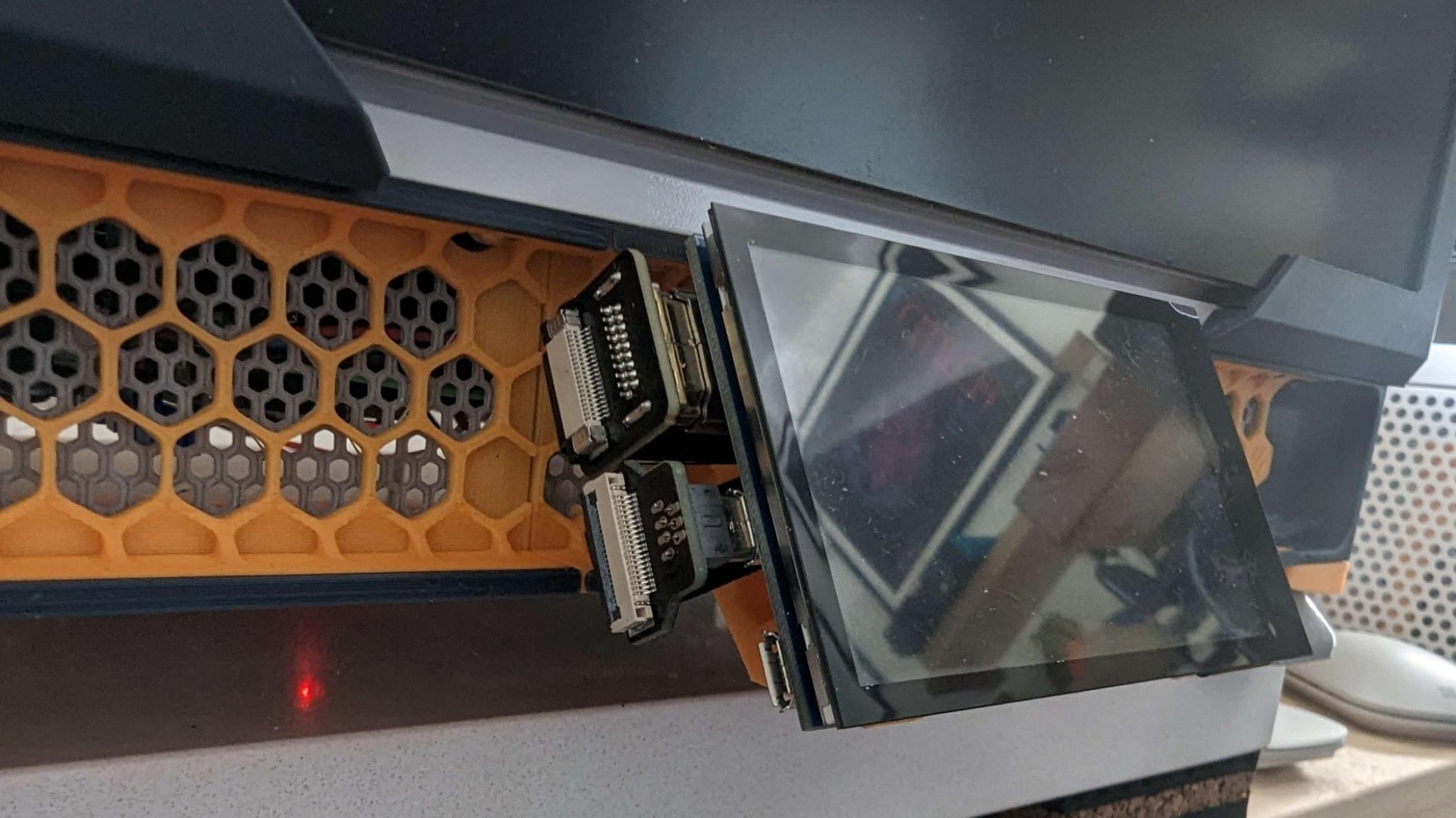 Giá đỡ màn hình HDMI Salad Fork 3.5 inch