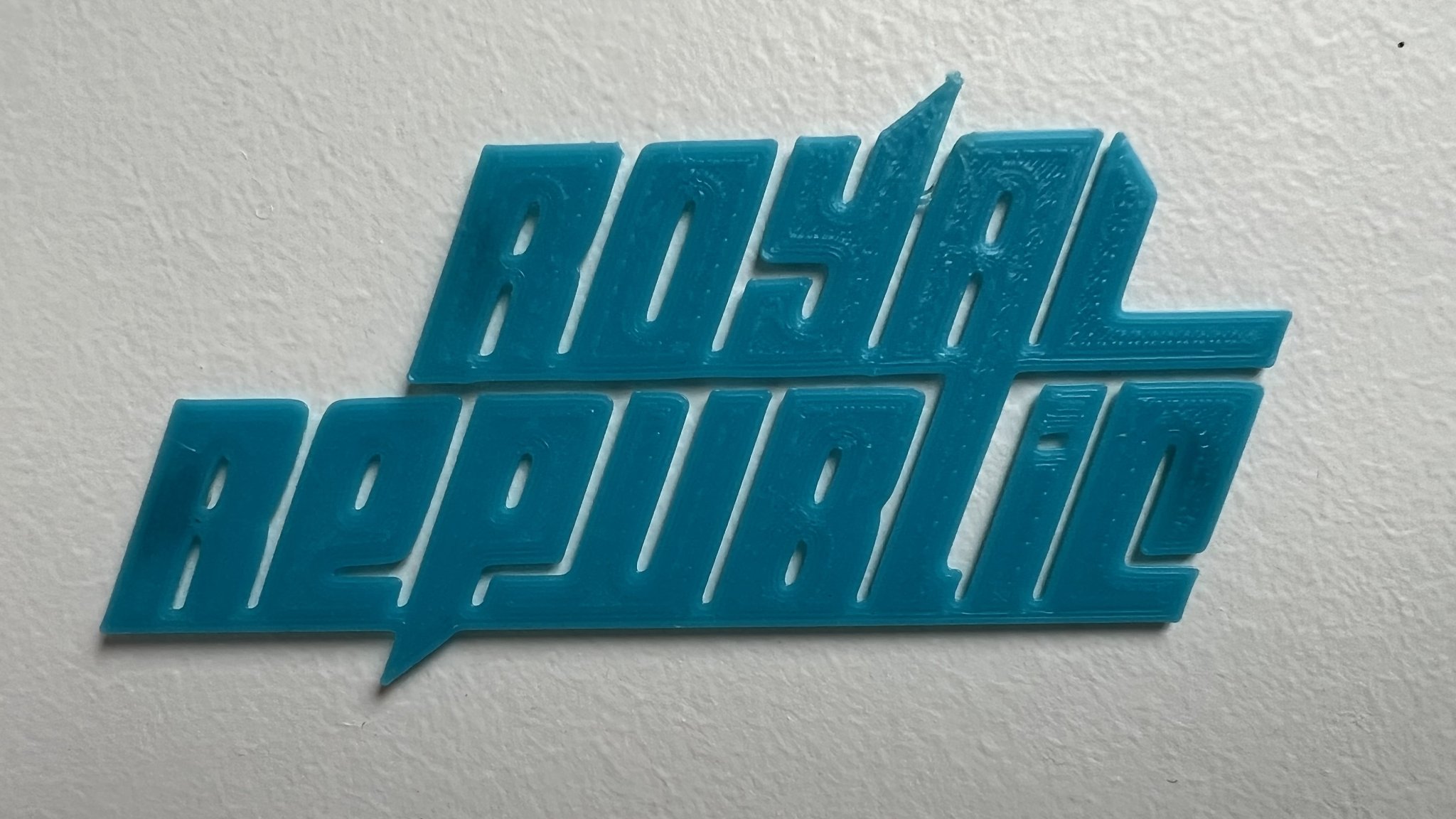 Biểu tượng Royal Republic độc đáo cho trang trí nội thất