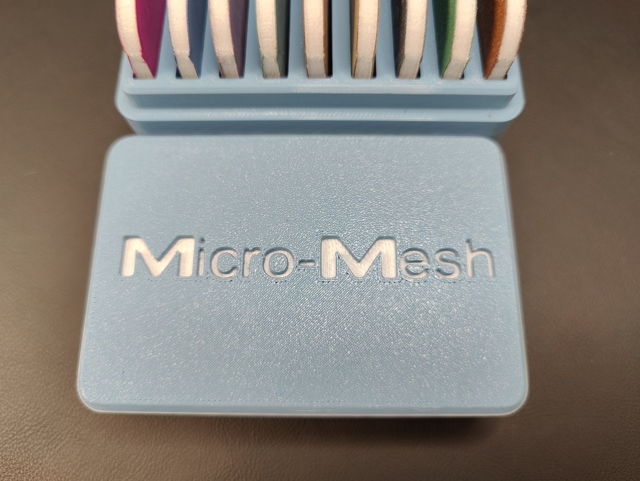 Hộp lưu trữ đệm chà nhám Micro-Mesh 2x2