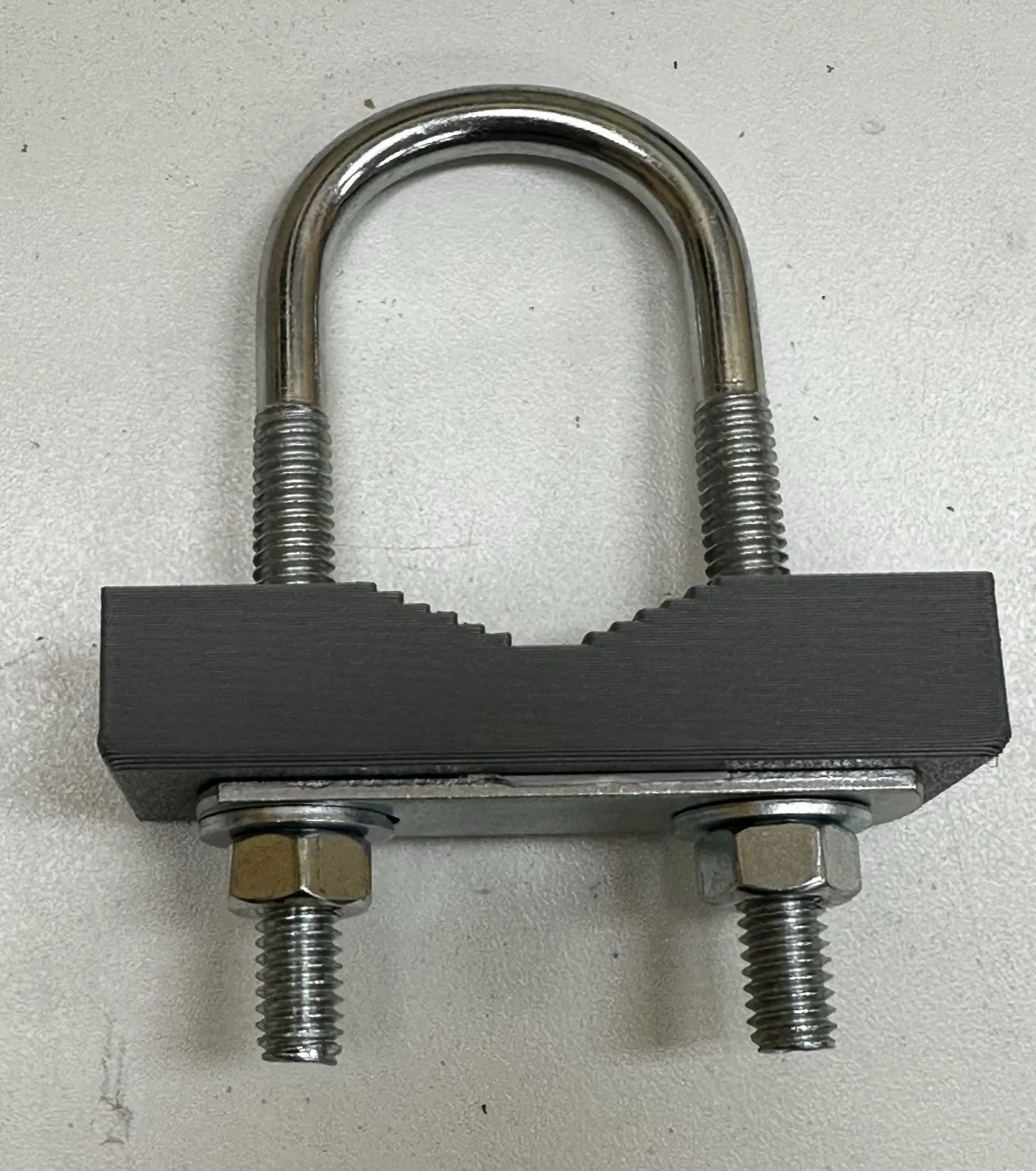 Giá đỡ U-Bolt 1 1/4" (1.25 in) cho ống 5/16