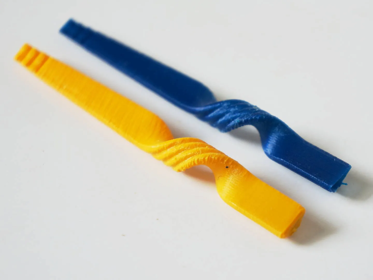 Đũa xoắn đa dạng hình dạng với thiết kế tiện lợi