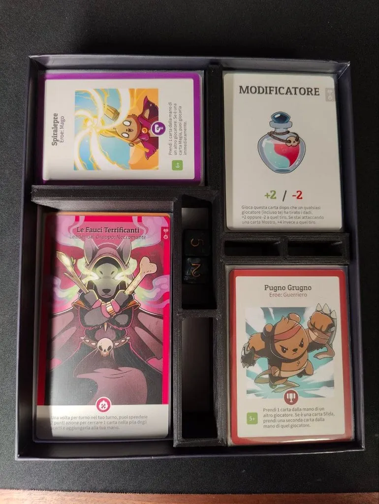 Giá đỡ thẻ bài Here To Slay cho trò chơi cơ bản và mở rộng