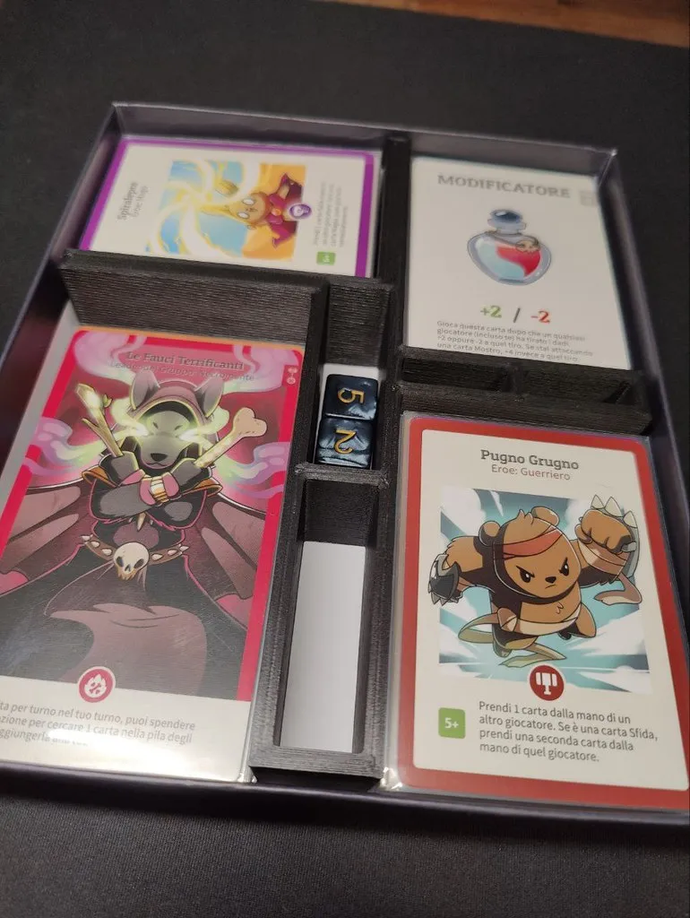 Giá đỡ thẻ bài Here To Slay cho trò chơi cơ bản và mở rộng