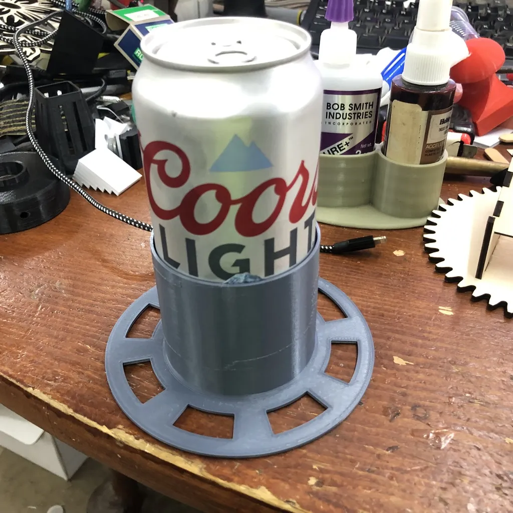 Giá đỡ chai nước 500 ml hoặc bia