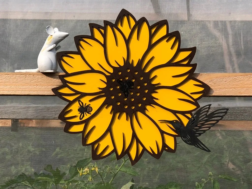 Nghệ thuật sân vườn in 3D hình hoa hướng dương