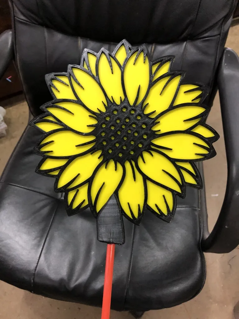 Nghệ thuật sân vườn in 3D hình hoa hướng dương